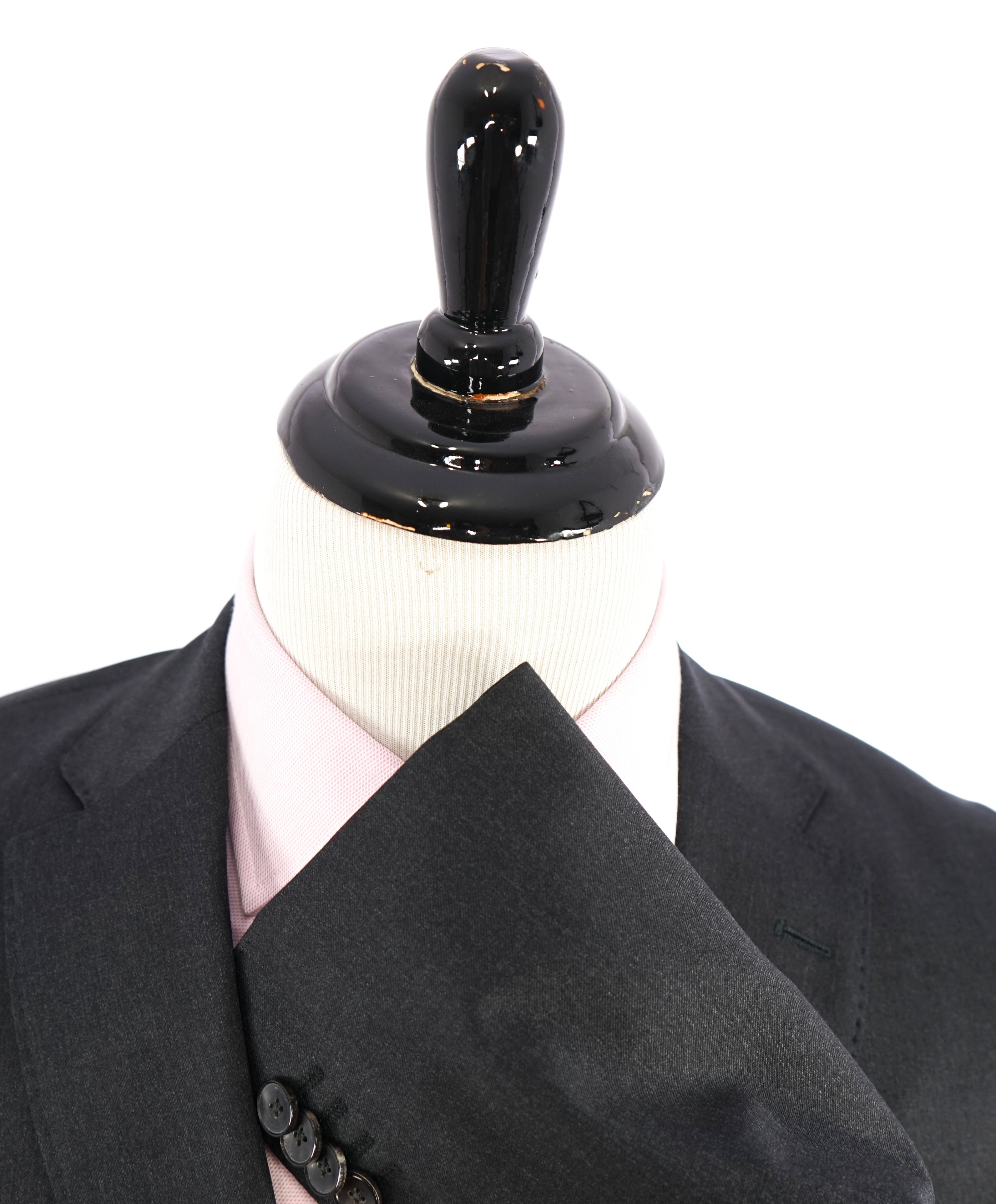 HUGO BOSS - "REDA Super100" Charcoal Gray Suit - 38S