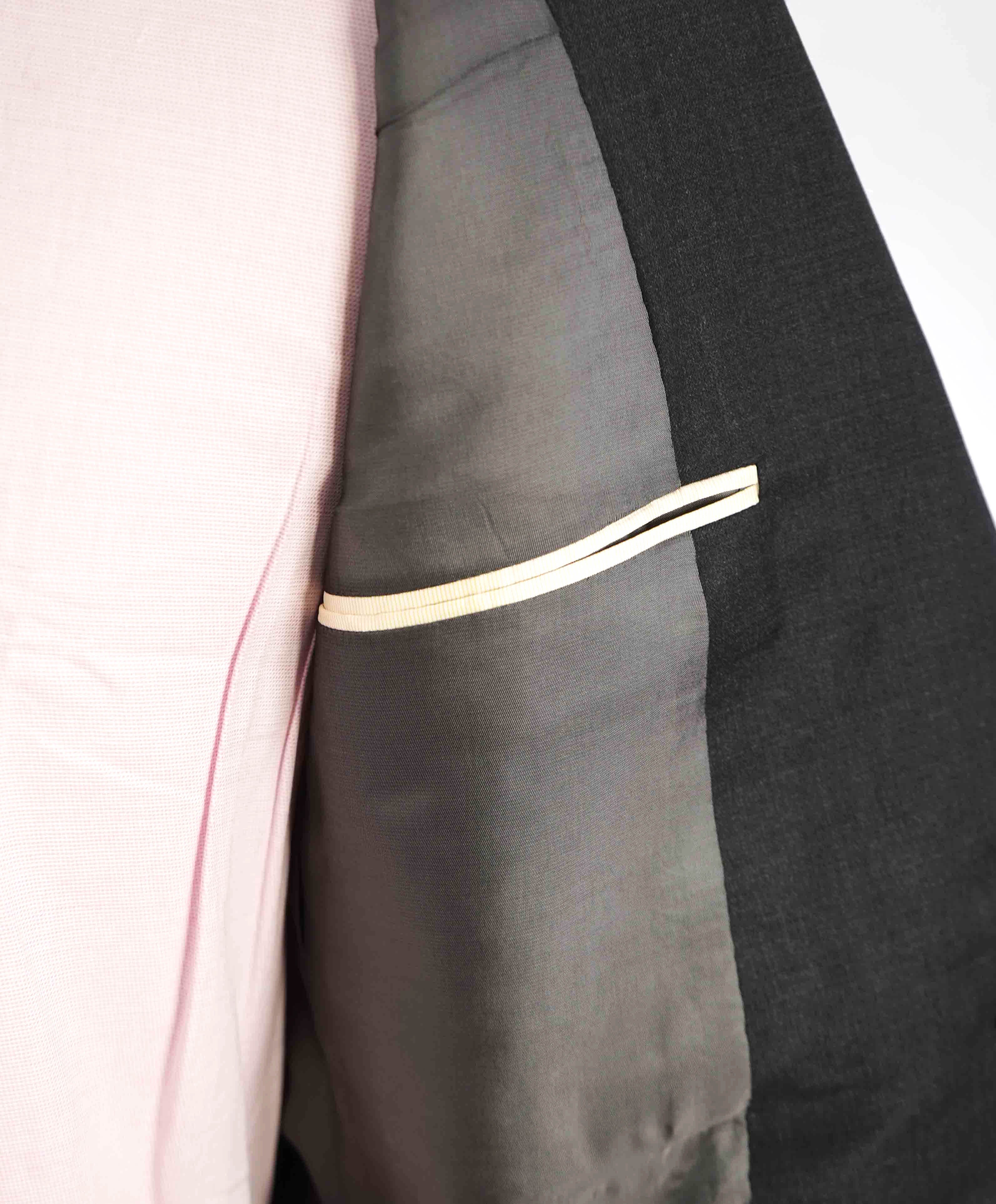 $1,295 HICKEY FREEMAN - *CLOSET STAPLE* Gray Wool Blazer "Milburn ii" - 44L