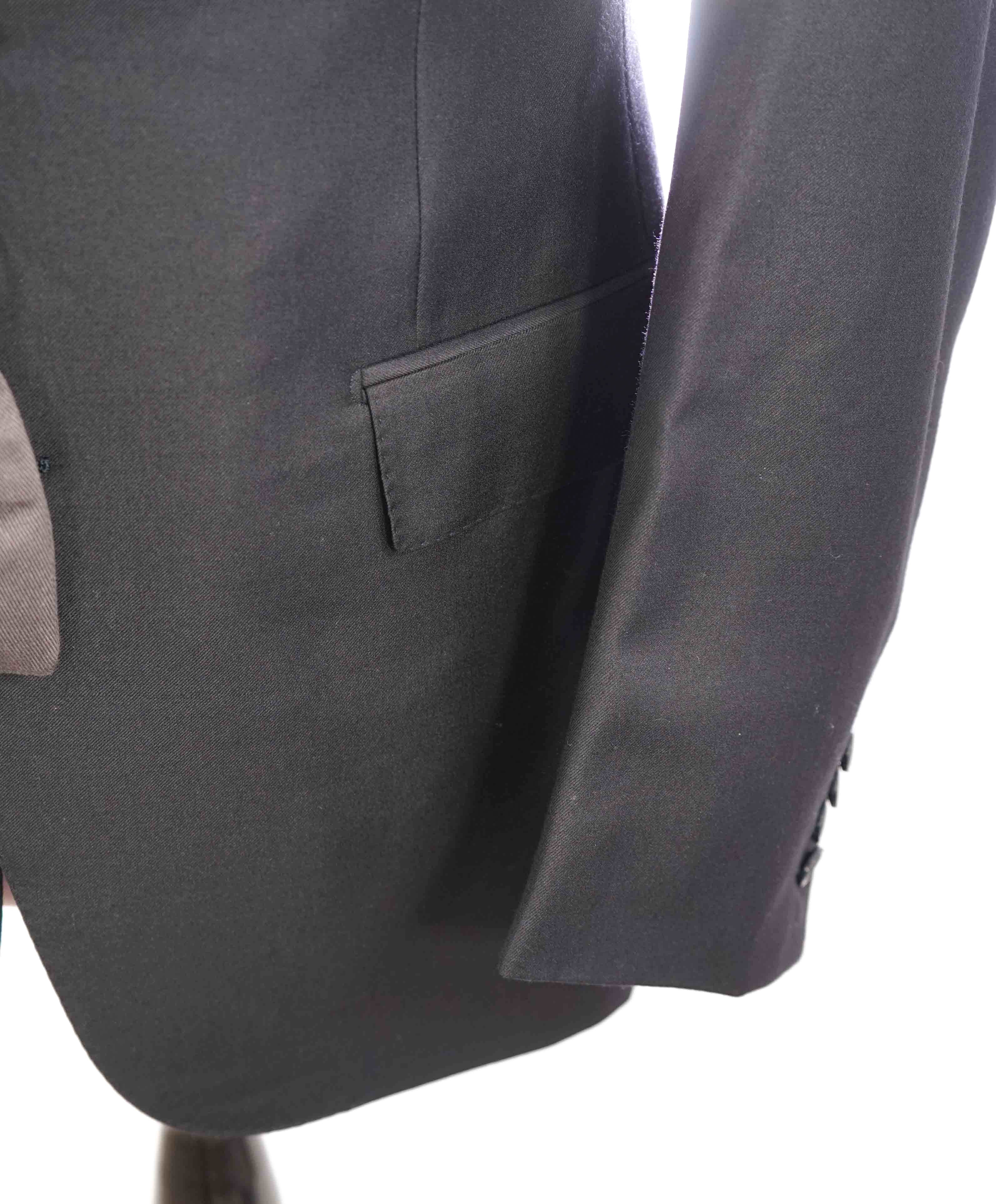 $3,995 ERMENEGILDO ZEGNA -"TROFEO" MILANO Black CLOSET STAPLE Suit - 42R