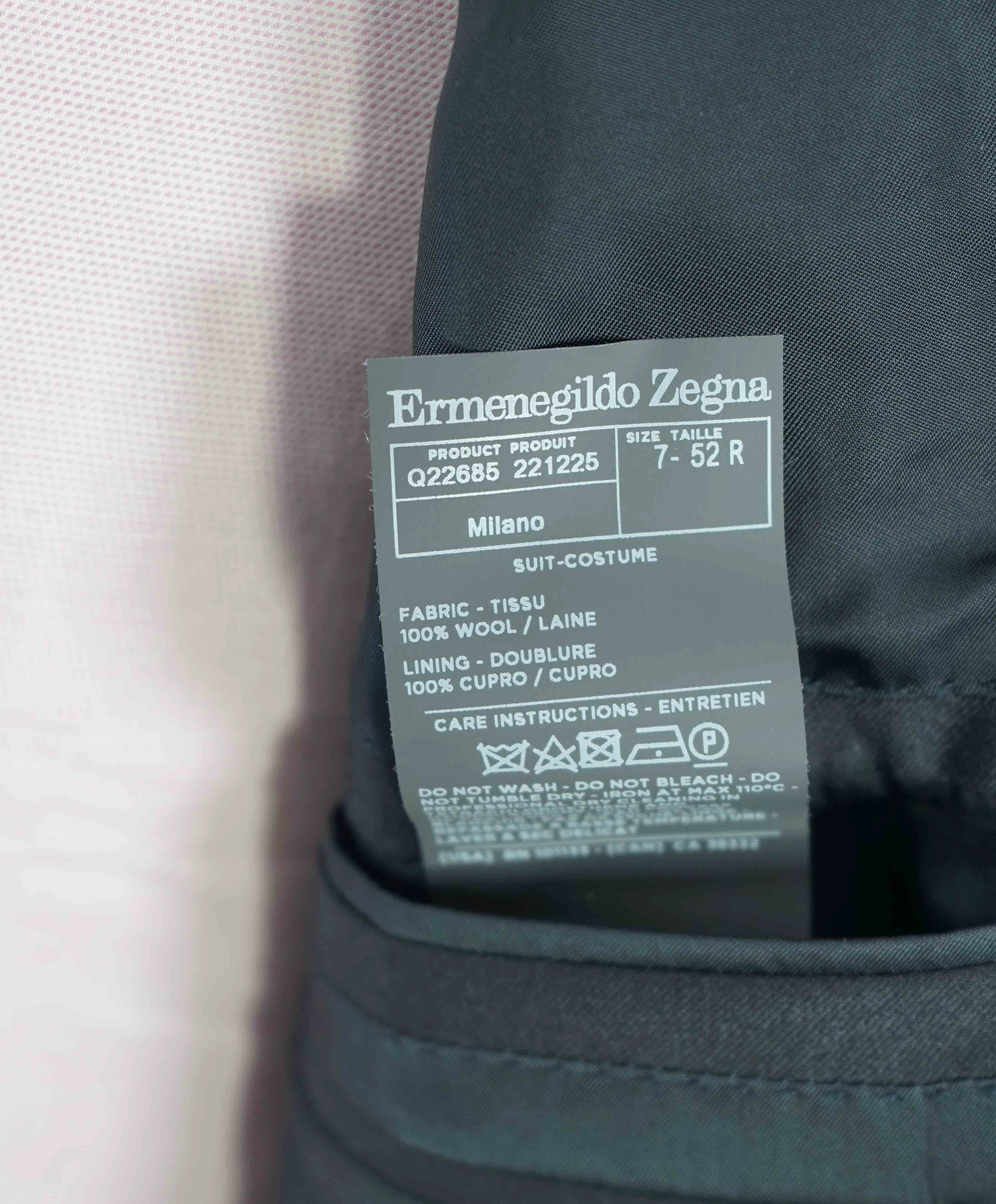 $3,995 ERMENEGILDO ZEGNA -"TROFEO" MILANO Black CLOSET STAPLE Suit - 42R