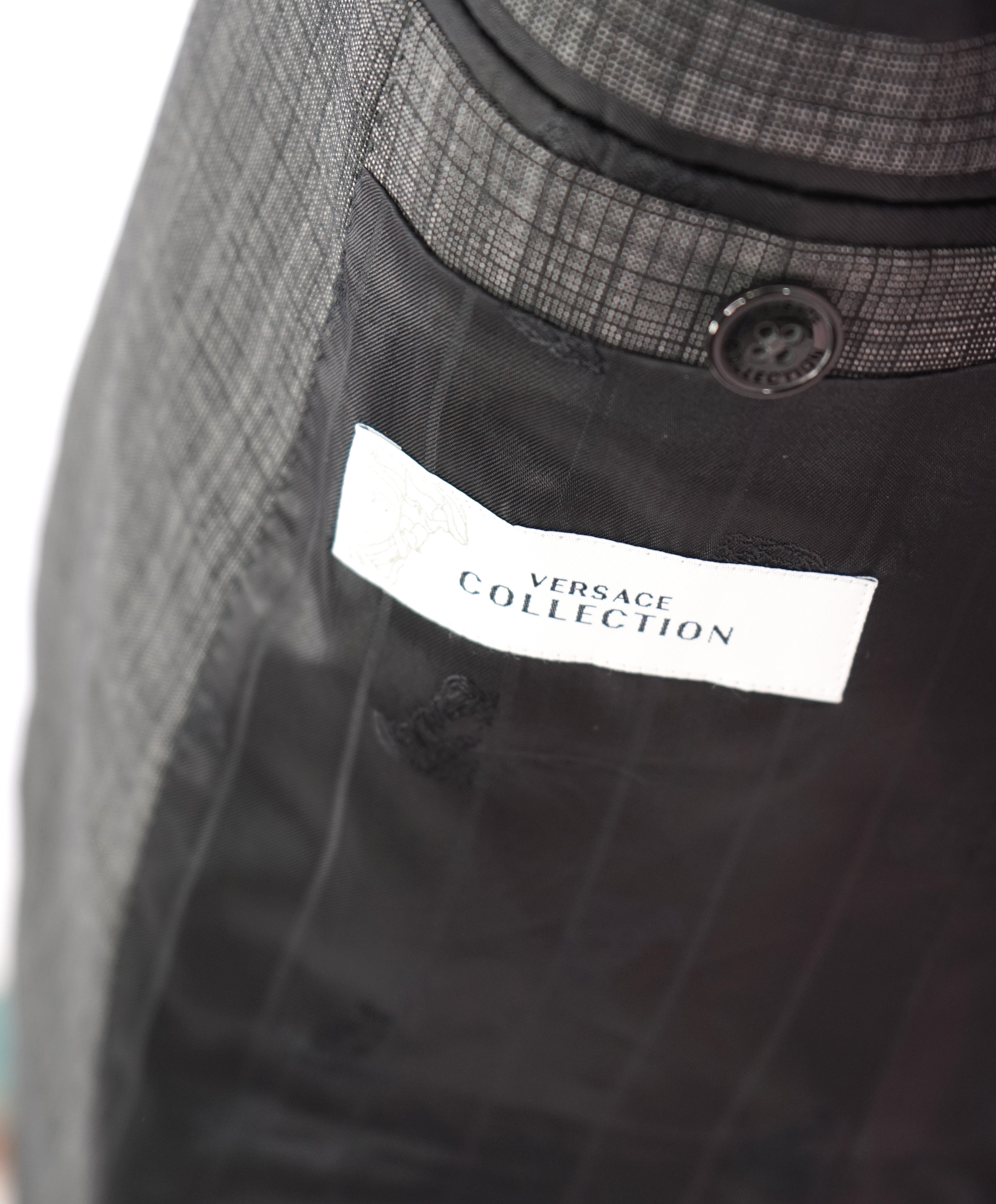 VERSACE COLLECTION - Abstract Check Gray Wool Suit Logo Buttons - 38R