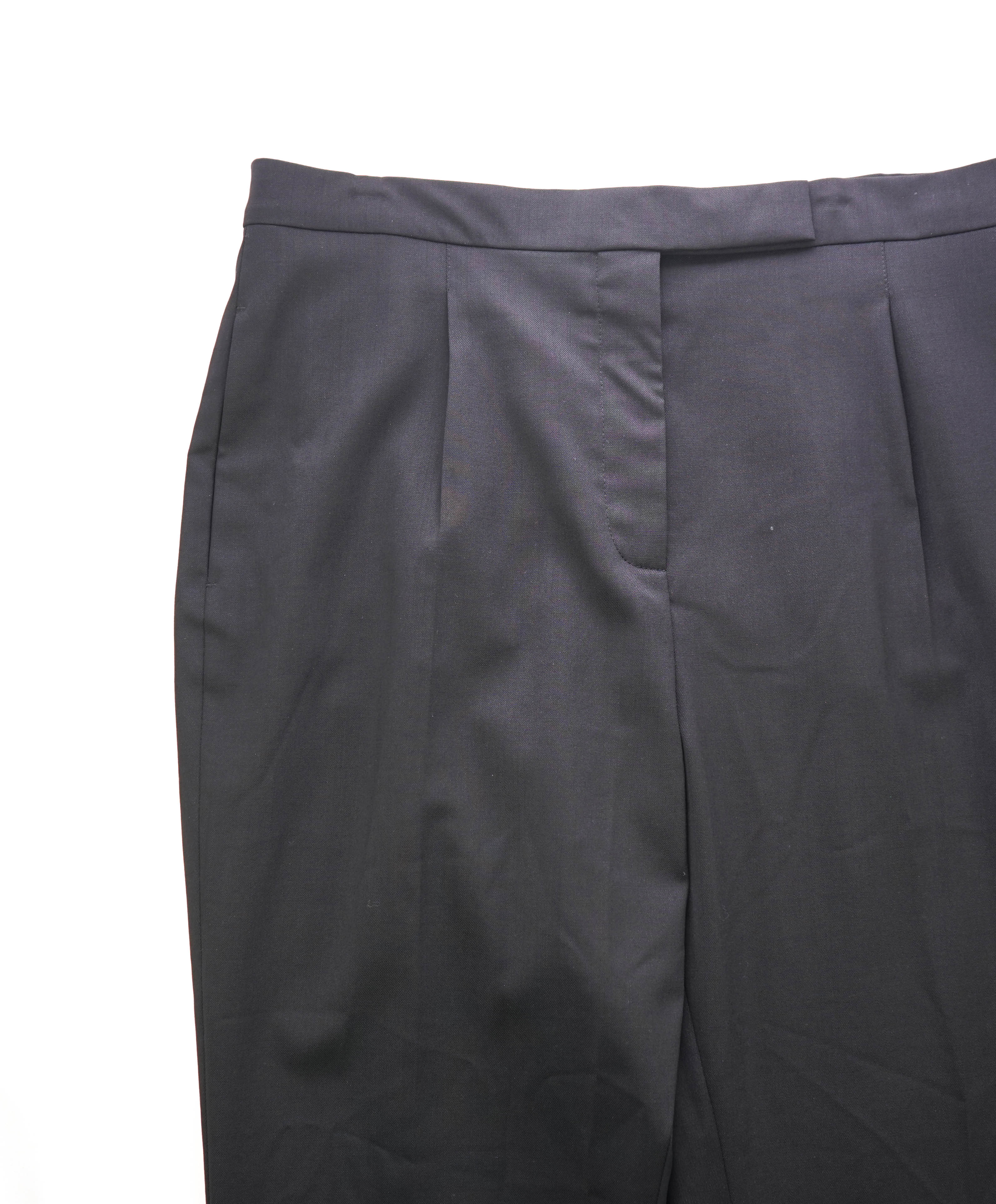 VALENTINO - Wool / Elastane Button Fly VLTN Single Pleat Dress Pants - 34W (50EU)