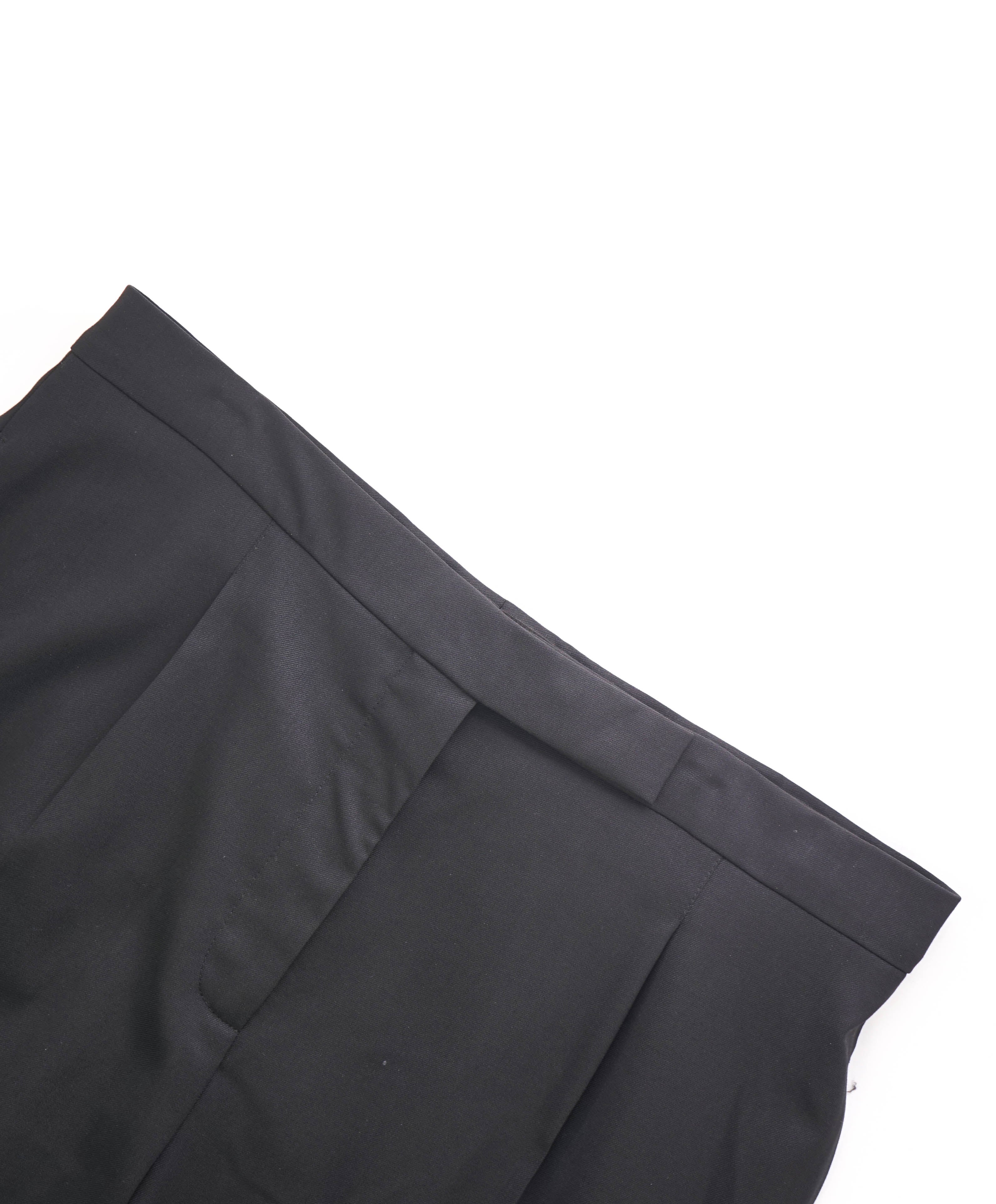 VALENTINO - Wool / Elastane Button Fly VLTN Single Pleat Dress Pants - 34W (50EU)