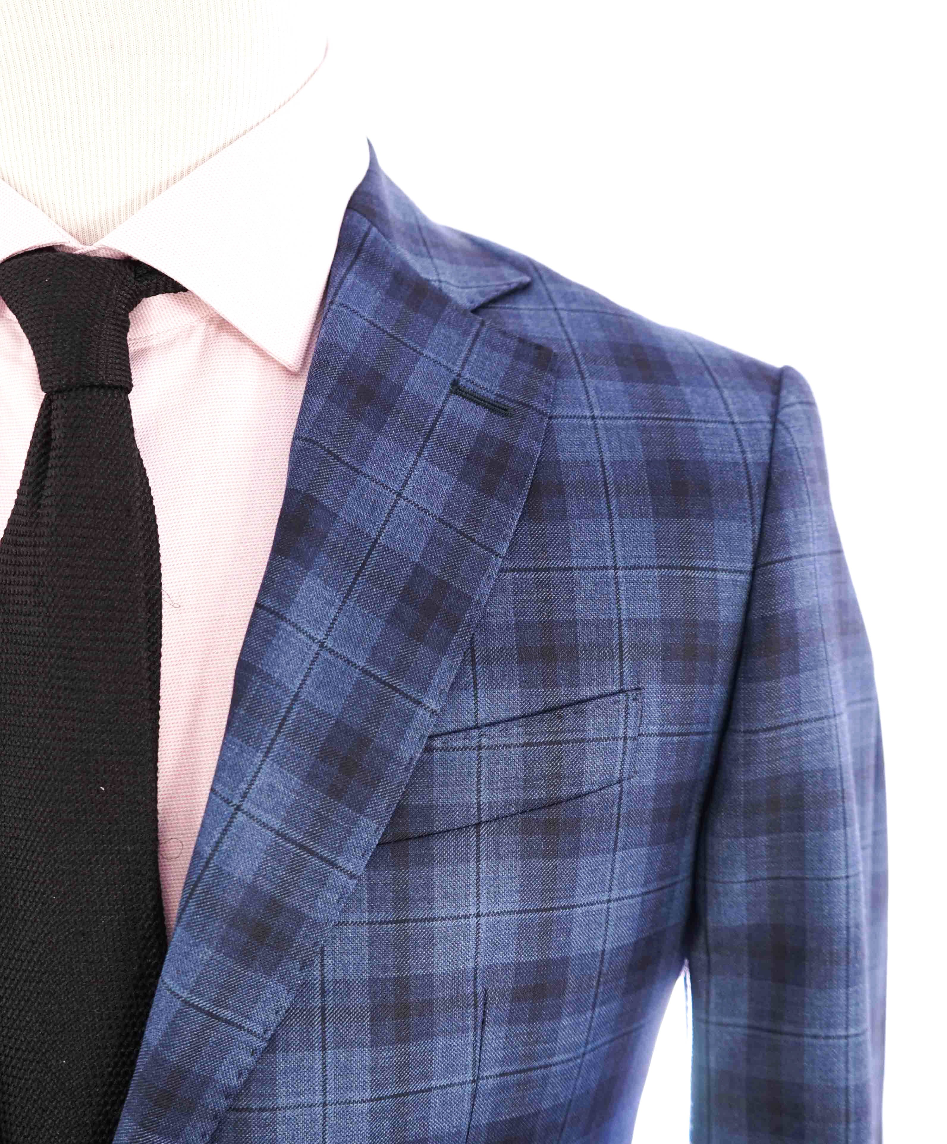 $995 LORO PIANA - MOVIMENTO “CAPOLAVORO” Extra Fine Black Blazer- 38R