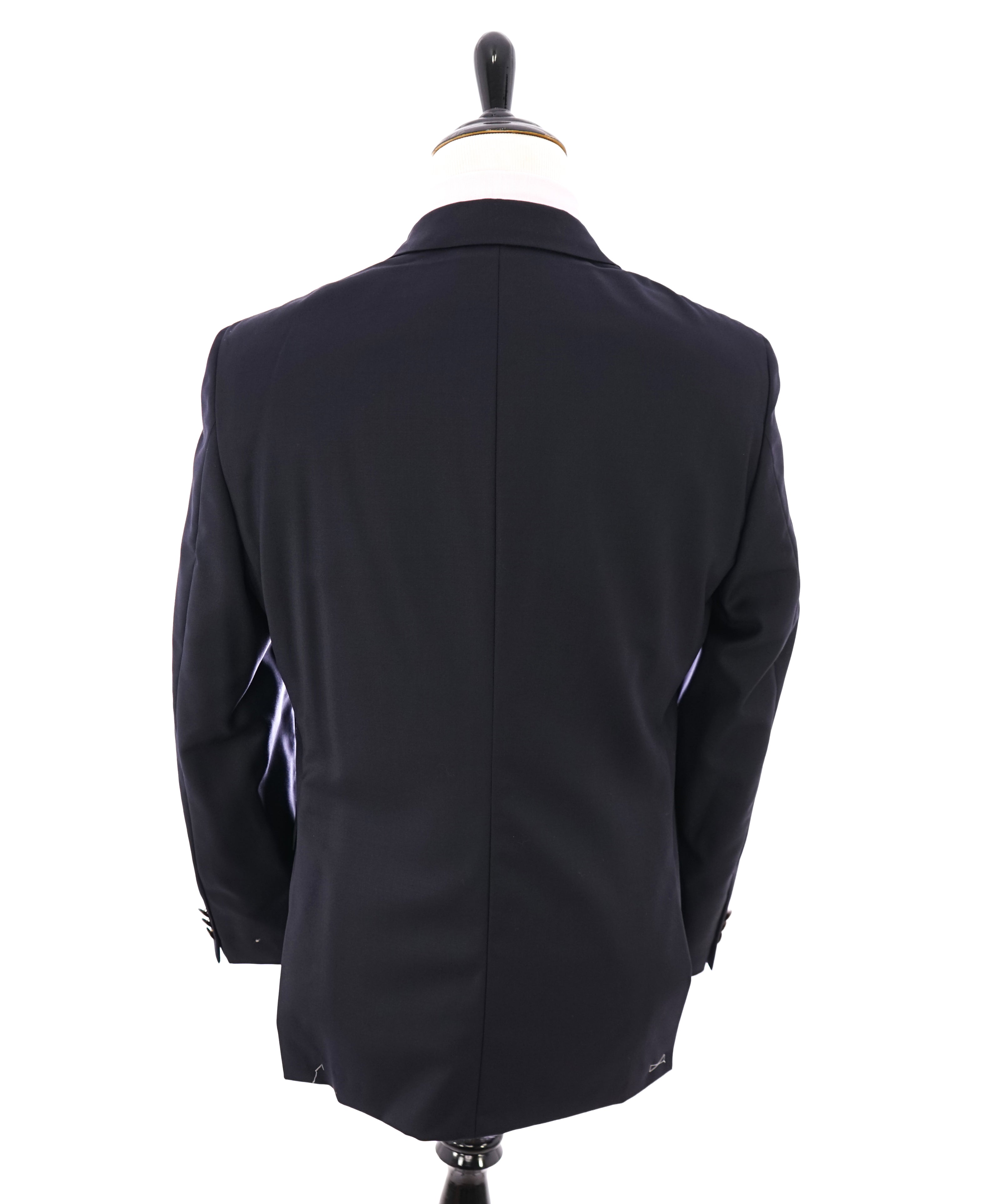 HICKEY FREEMAN - Classic Navy Blazer W Gold Buttons "Milburn ii" - 40R