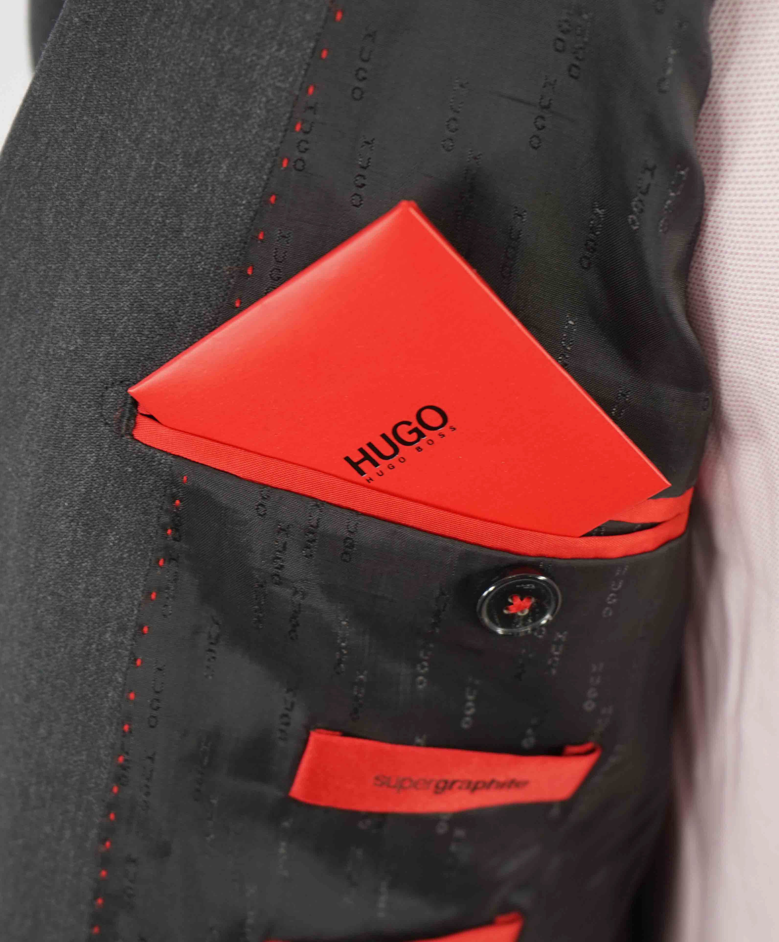$1,295 HUGO BOSS - "SUPERGRAPHITE" Super 130's Gray Notch Lapel Suit - 42L