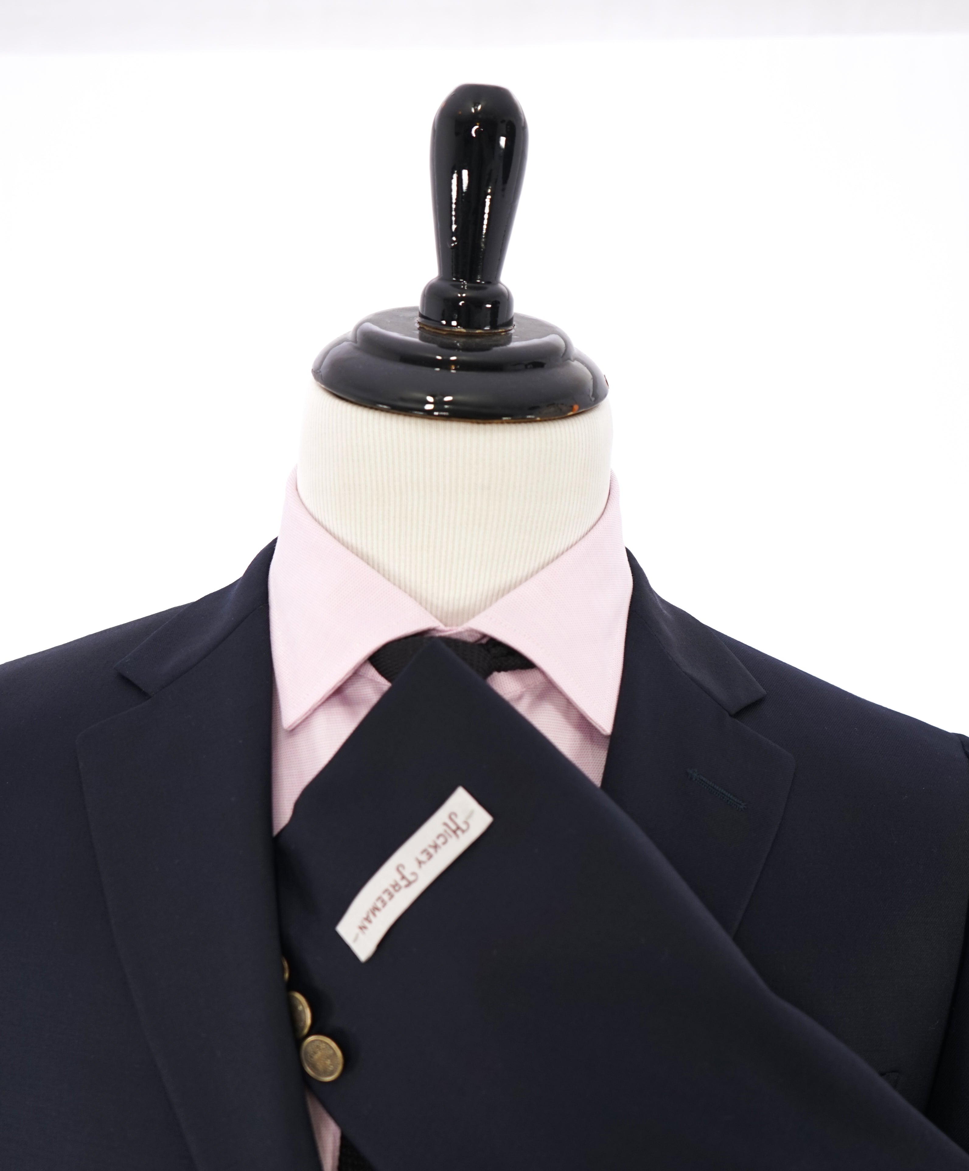 HICKEY FREEMAN - Classic Navy Blazer W Gold Buttons "Milburn ii" - 40R