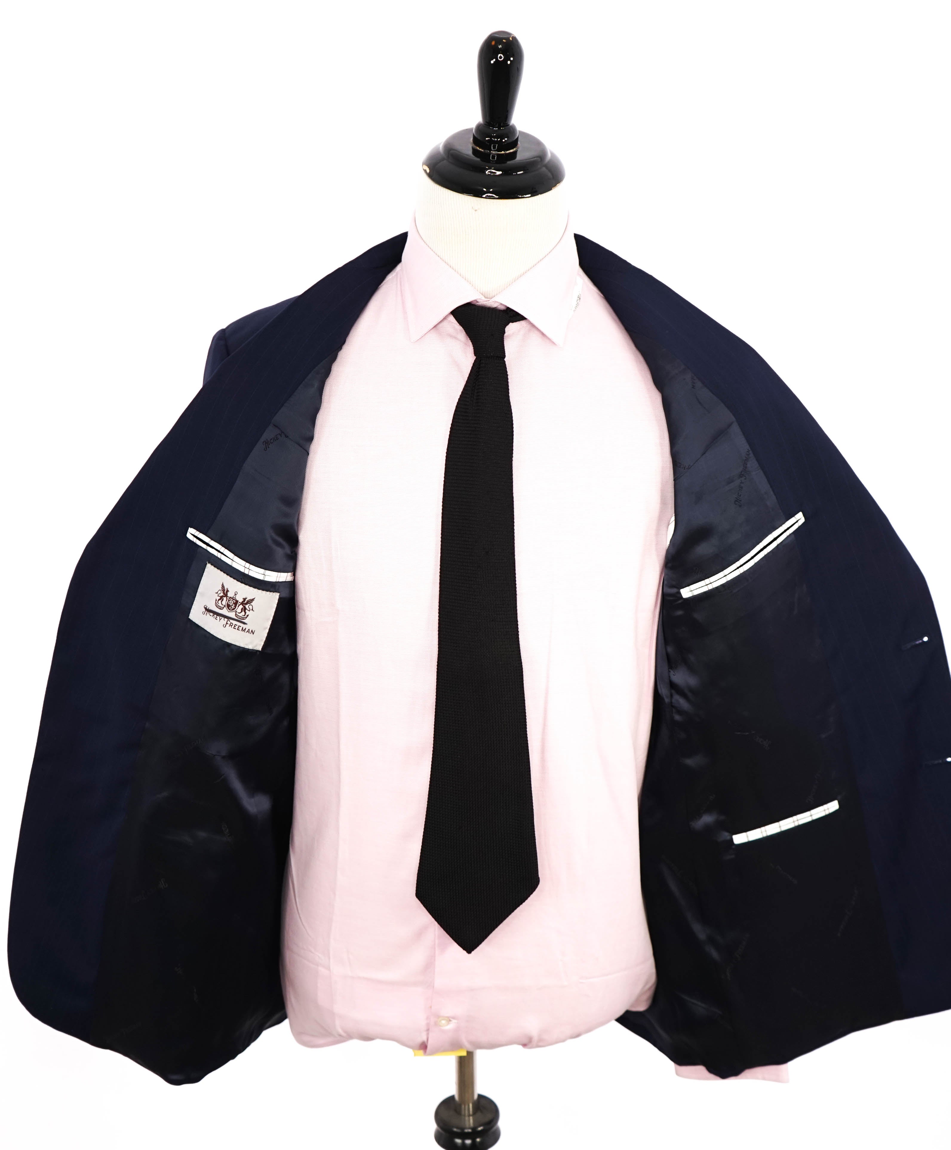 HICKEY FREEMAN - Blue on Blue Pencil Stripe Wool "Milburn ii" Suit USA - 44R