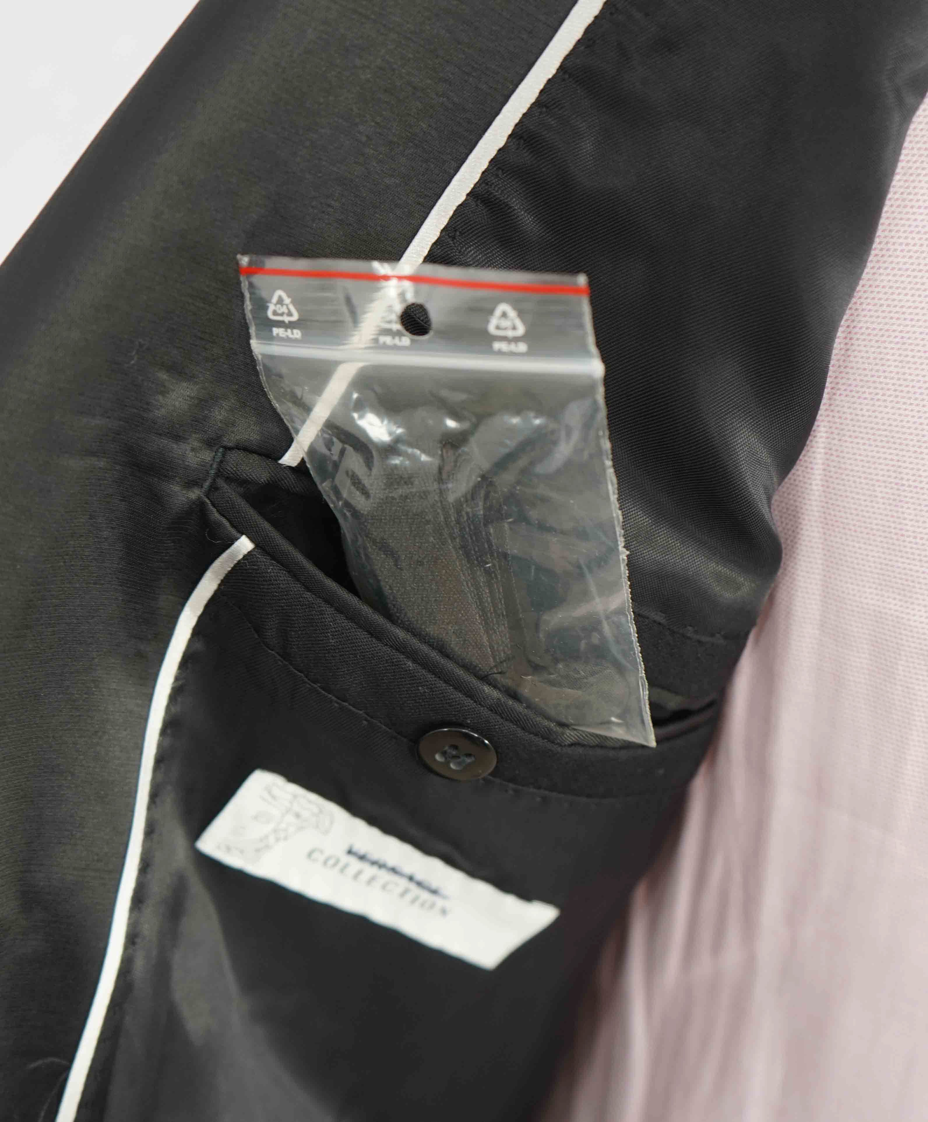 $1,195 VERSACE COLLECTION - Black PEAK LAPEL TuxDinner Jacket Blazer - 42R