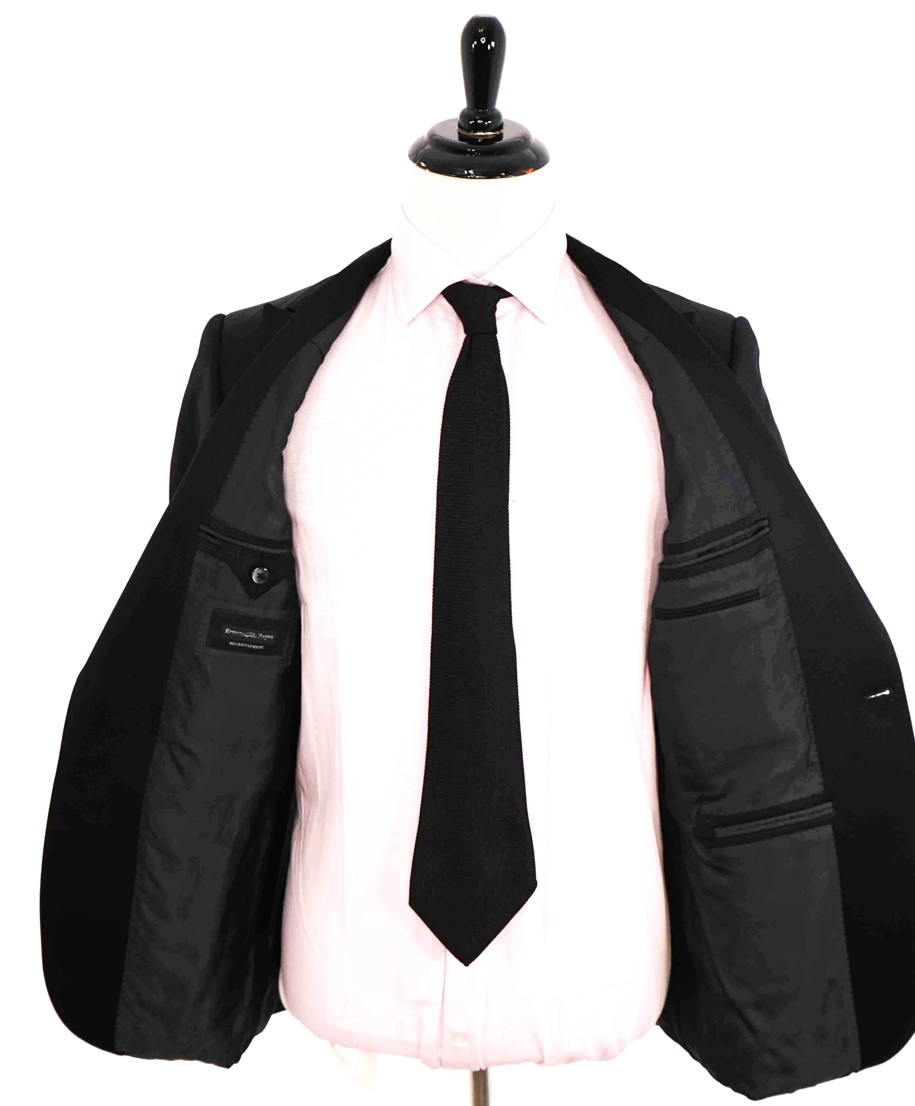 $3,995 ERMENEGILDO ZEGNA -"MICRONSPHERE MILA" PEAK LAPEL Tuxedo - 38R