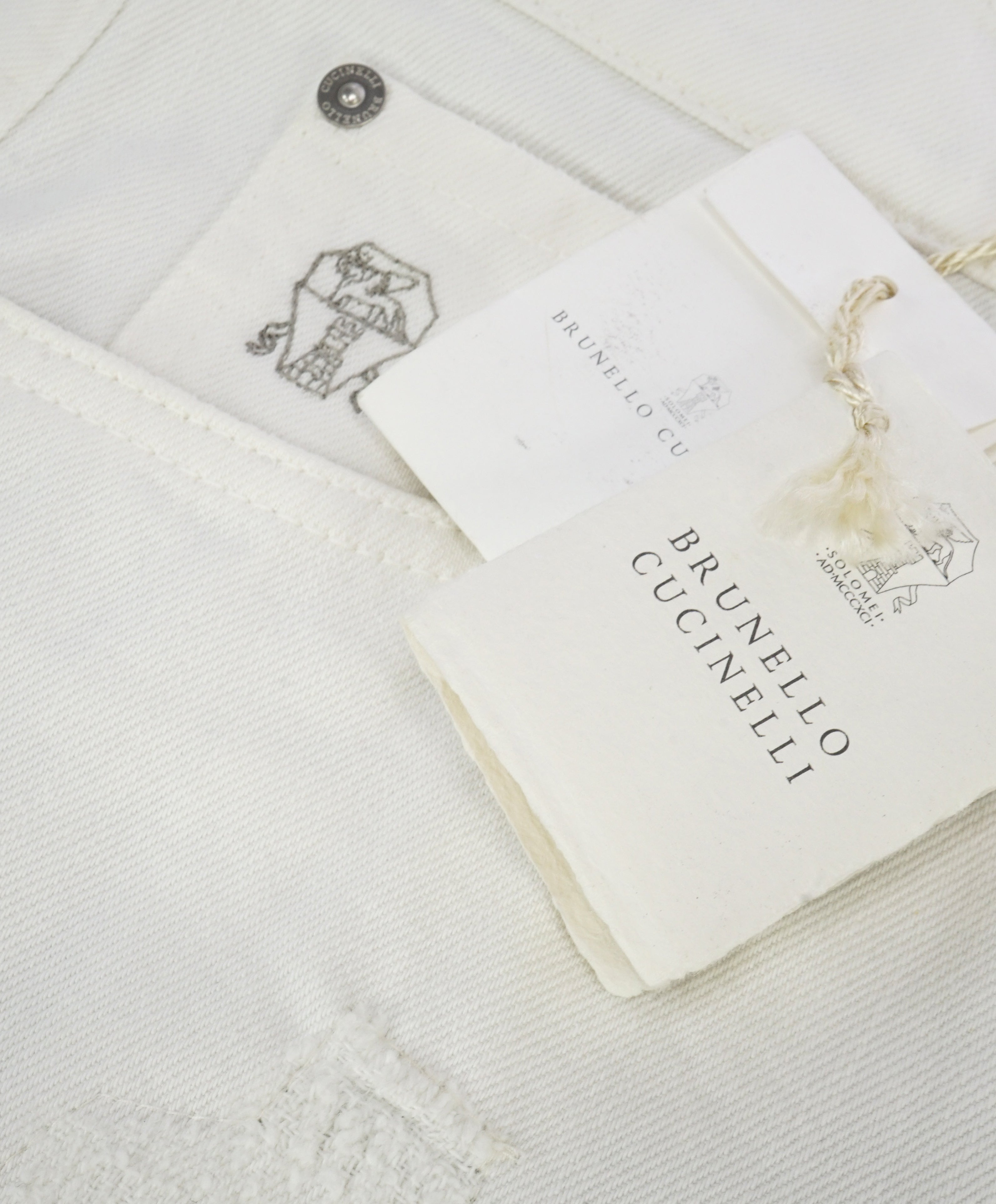 BRUNELLO CUCINELLI - Logo 5-Pocket White Distressed Jeans Leather Tag - 38W