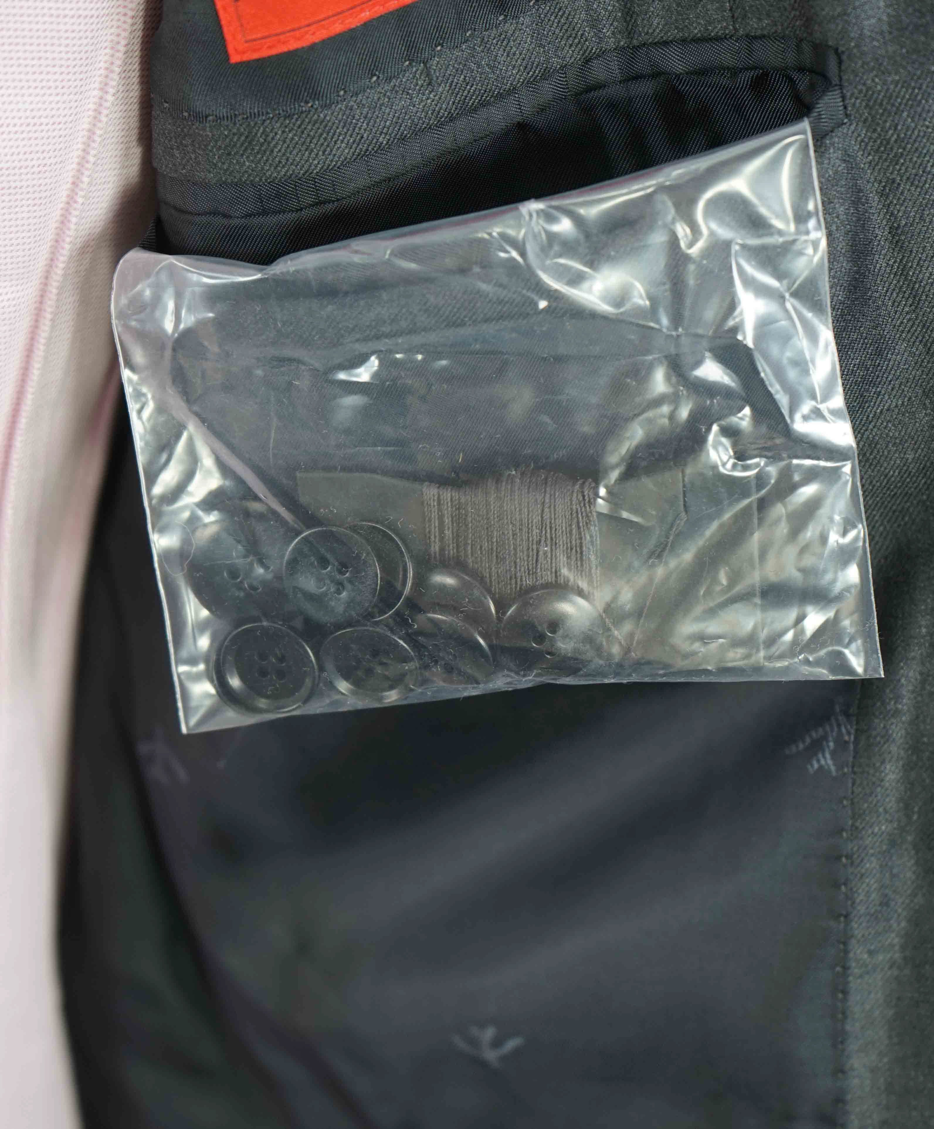 $3,750 ISAIA - Gray "AQUASPIDER" *CLOSET STAPLE* Coral Pin Suit - 42R