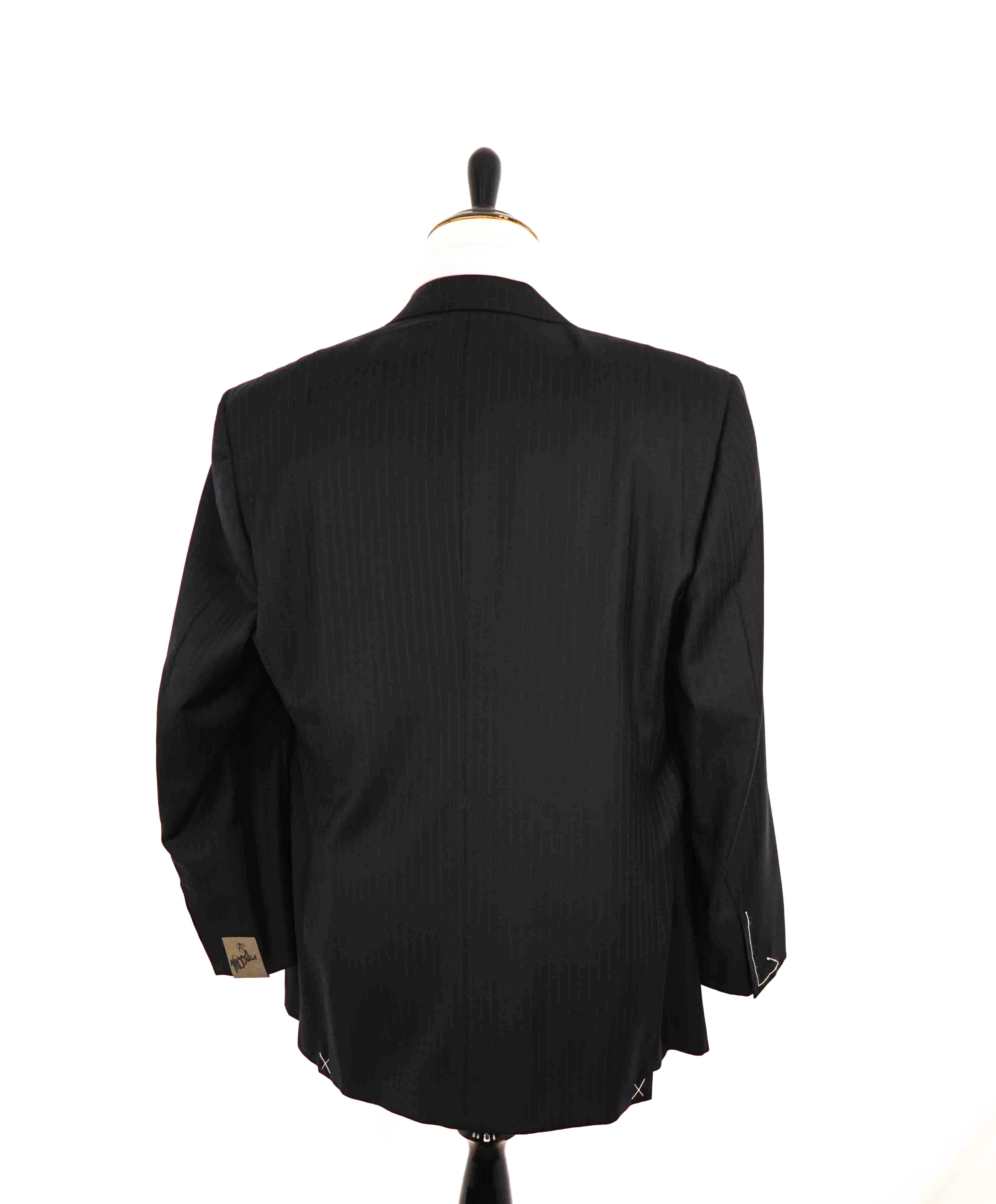 $1,895 CANALI - Black Textured Notch Lapel 2-Btn Blazer - 48R
