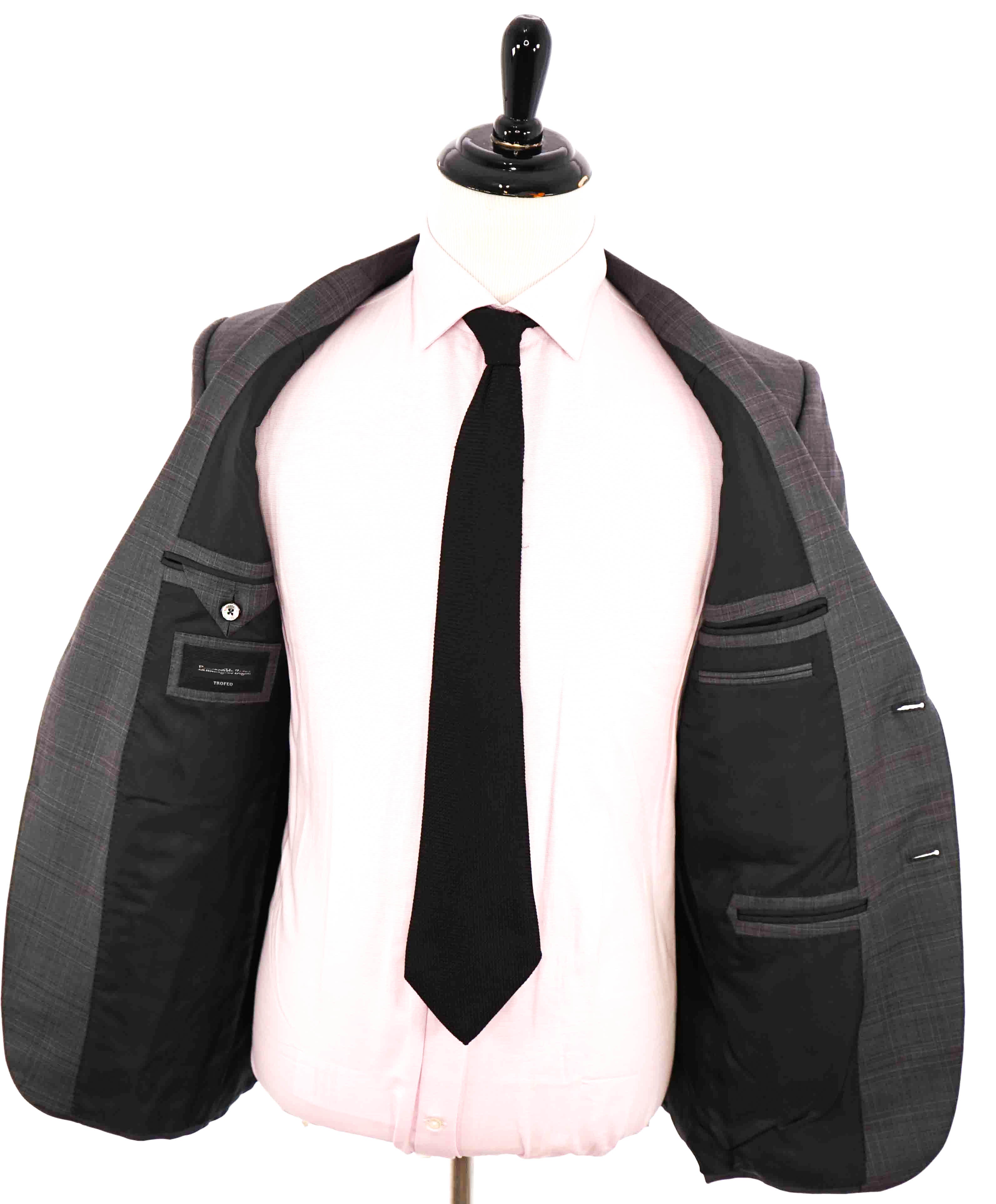 $3,290 ERMENEGILDO ZEGNA- “TORFEO” Gray / Pink Wool Check Blazer- 40R