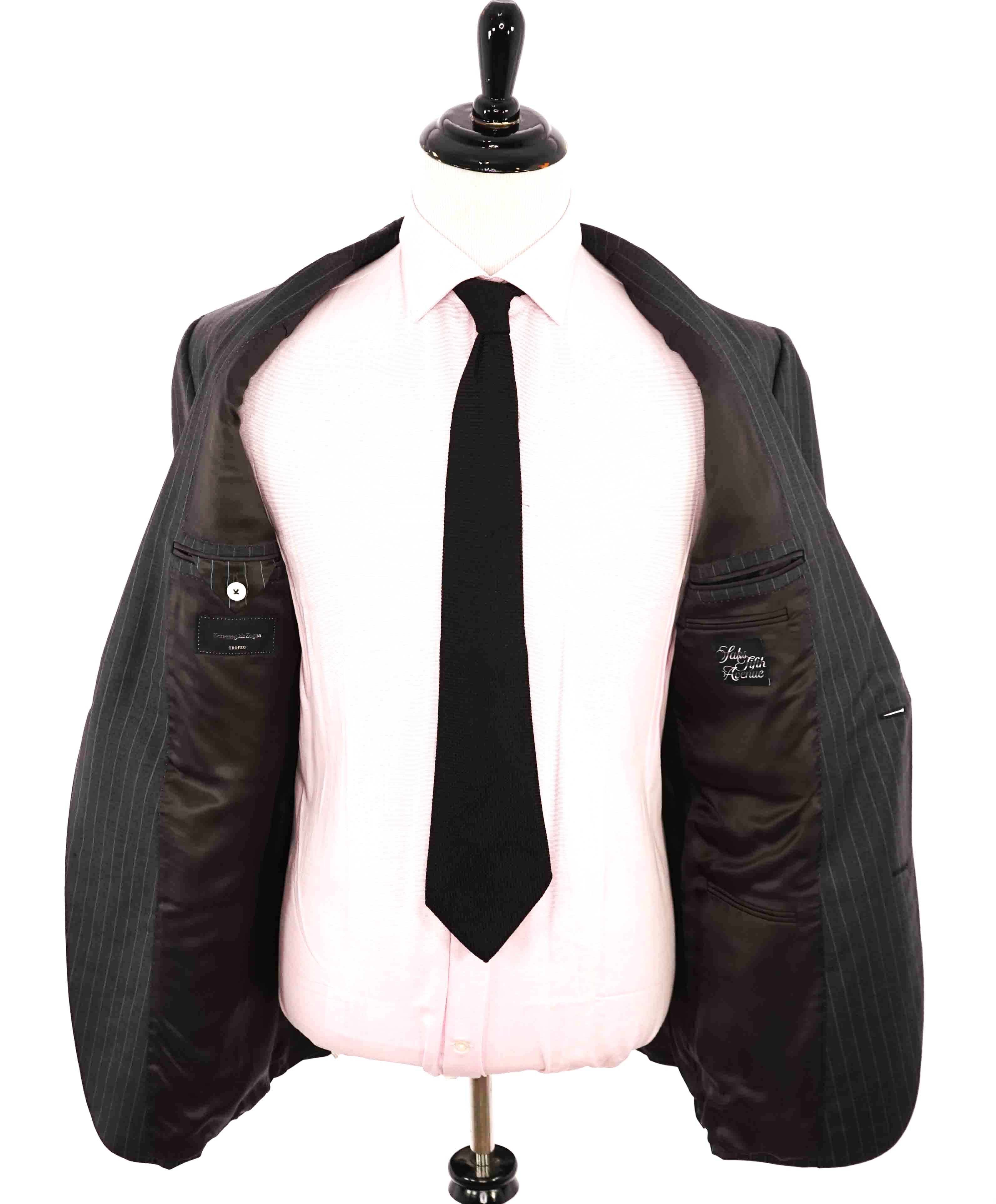 $3,290 ERMENEGILDO ZEGNA- “TORFEO” Gray Wool Stripe Blazer- 46L