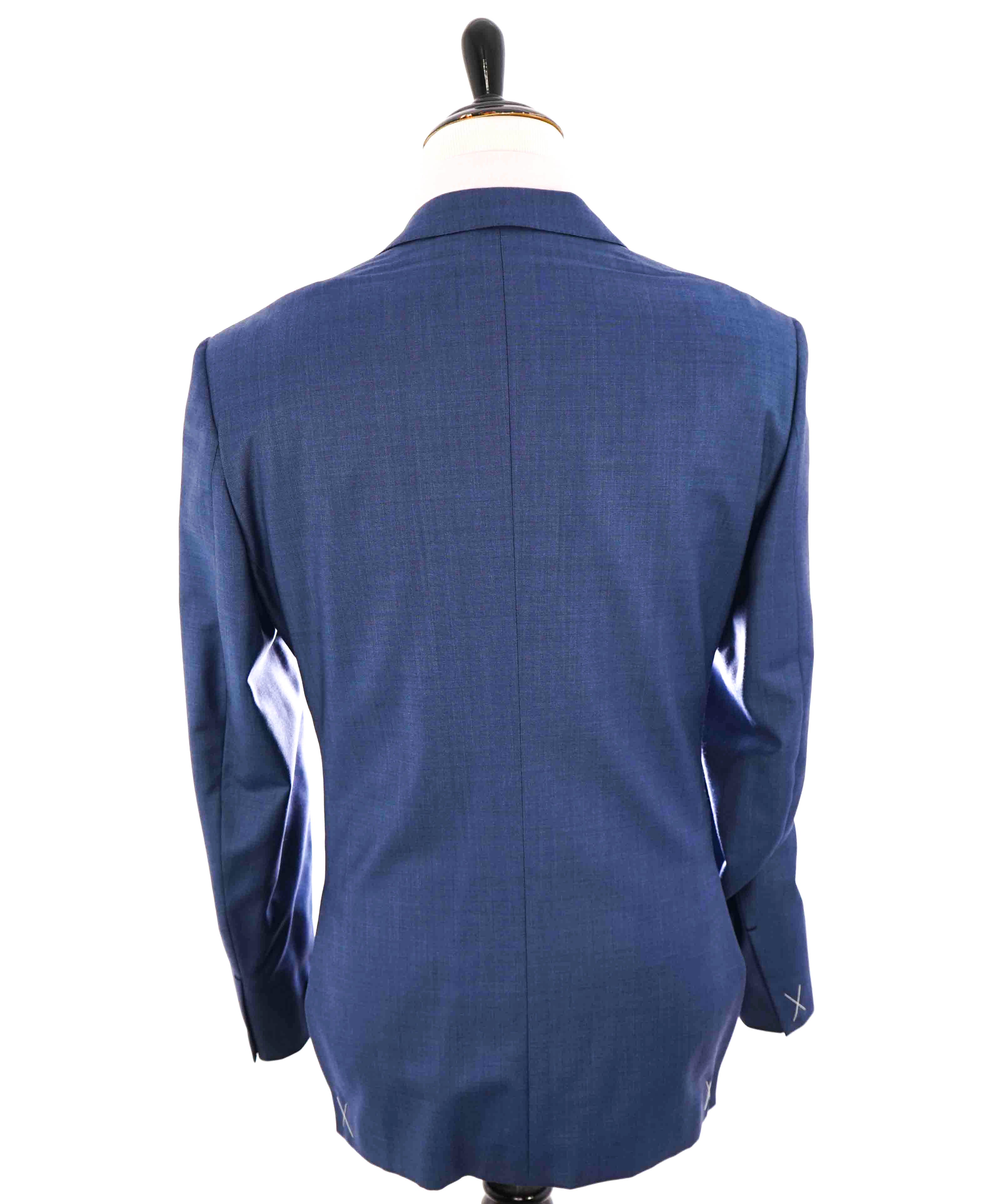 $3,290 ERMENEGILDO ZEGNA- “TORFEO” Baby Blue Blazer- 46R