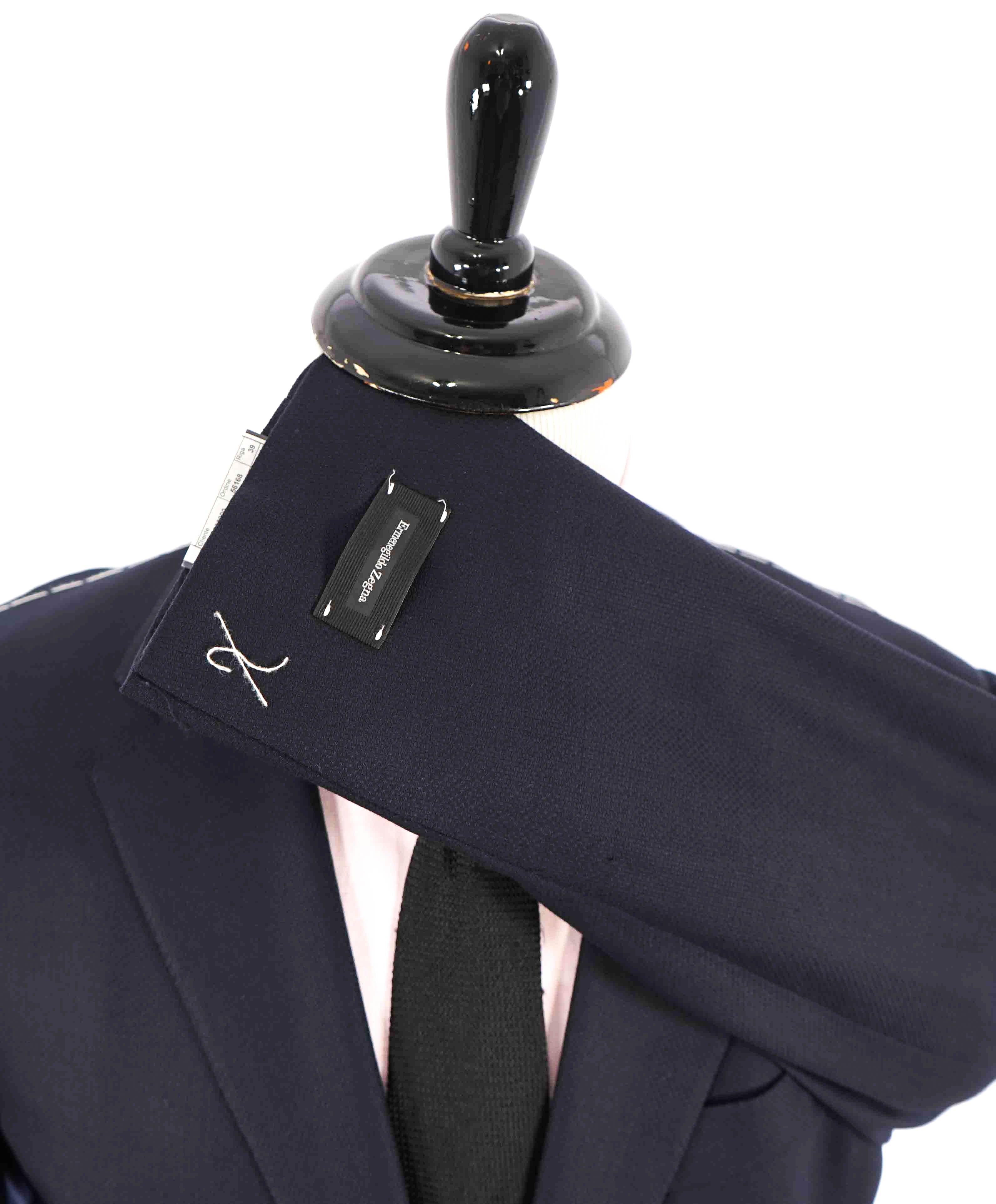 $3,295 ERMENEGILDO ZEGNA - "TROFEO COMFORT" Blue 10 POCKET Blazer - 44R