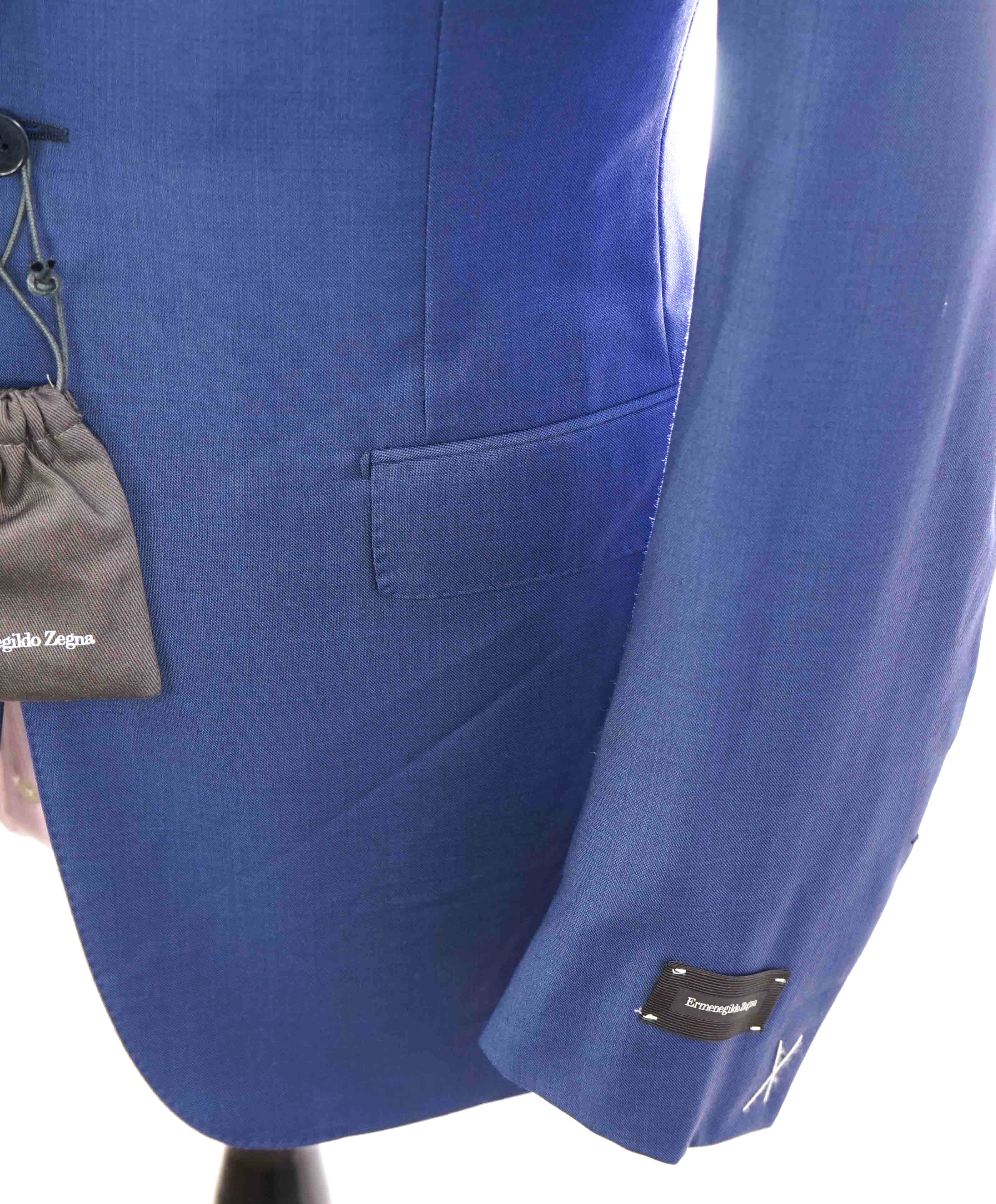 $3,290 ERMENEGILDO ZEGNA- “TORFEO” Bold Blue Birdseye Blazer- 42R