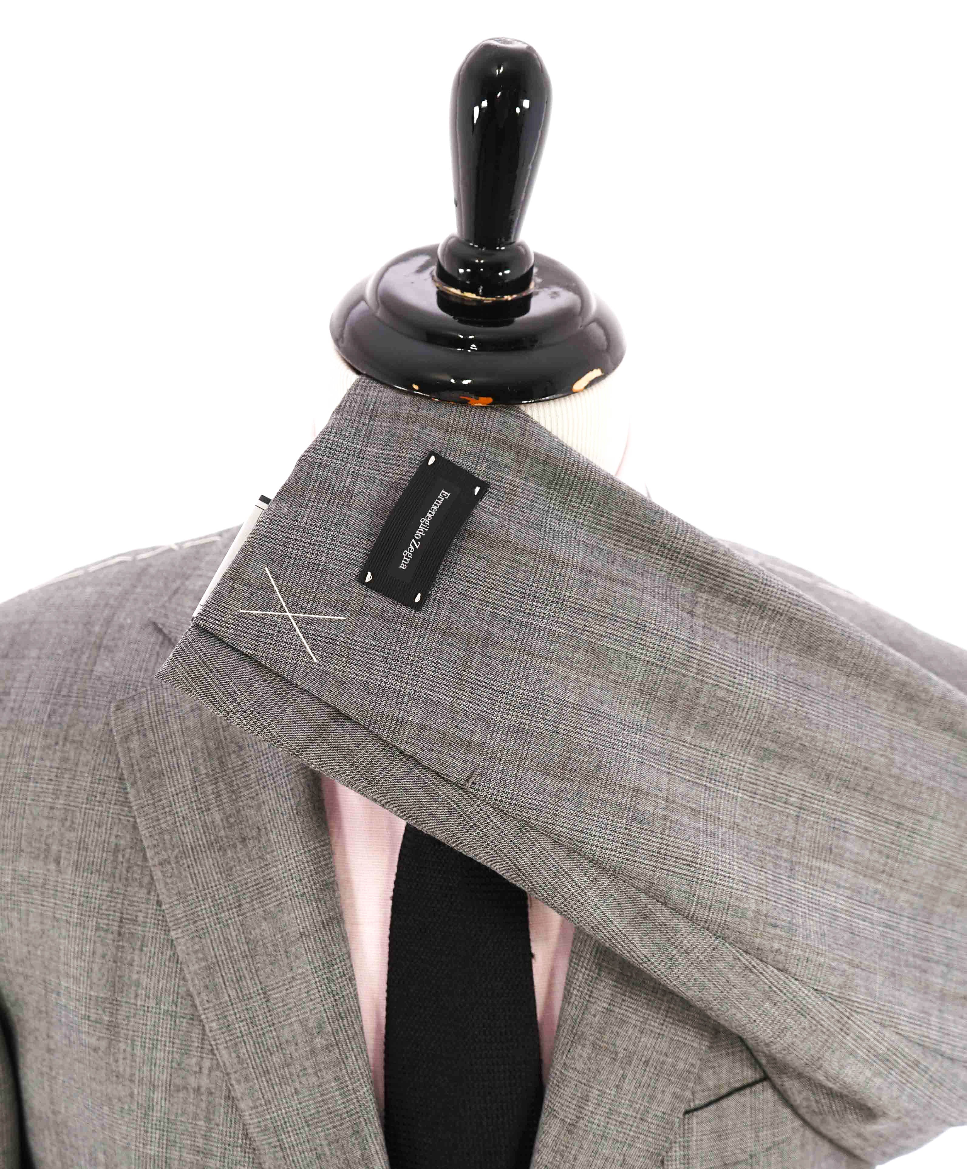 $4,690 ERMENEGILDO ZEGNA -"TROFEO 600" SILK Gray/Camel Check Suit - 46L