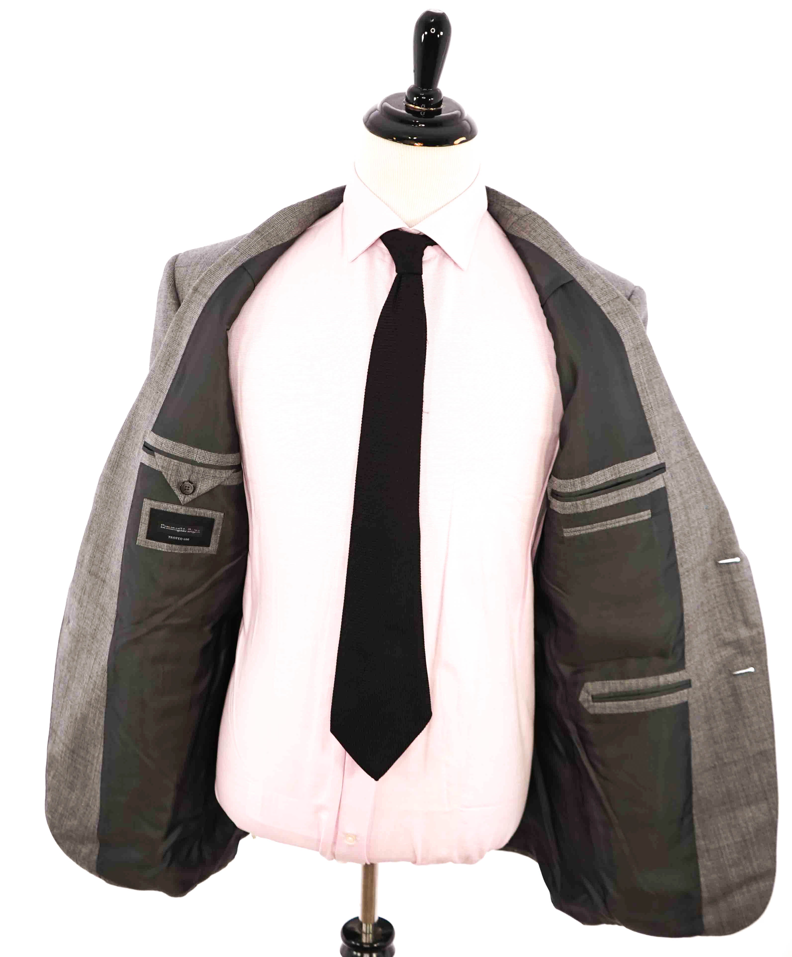 $4,690 ERMENEGILDO ZEGNA -"TROFEO 600" SILK Gray/Camel Check Suit - 46L