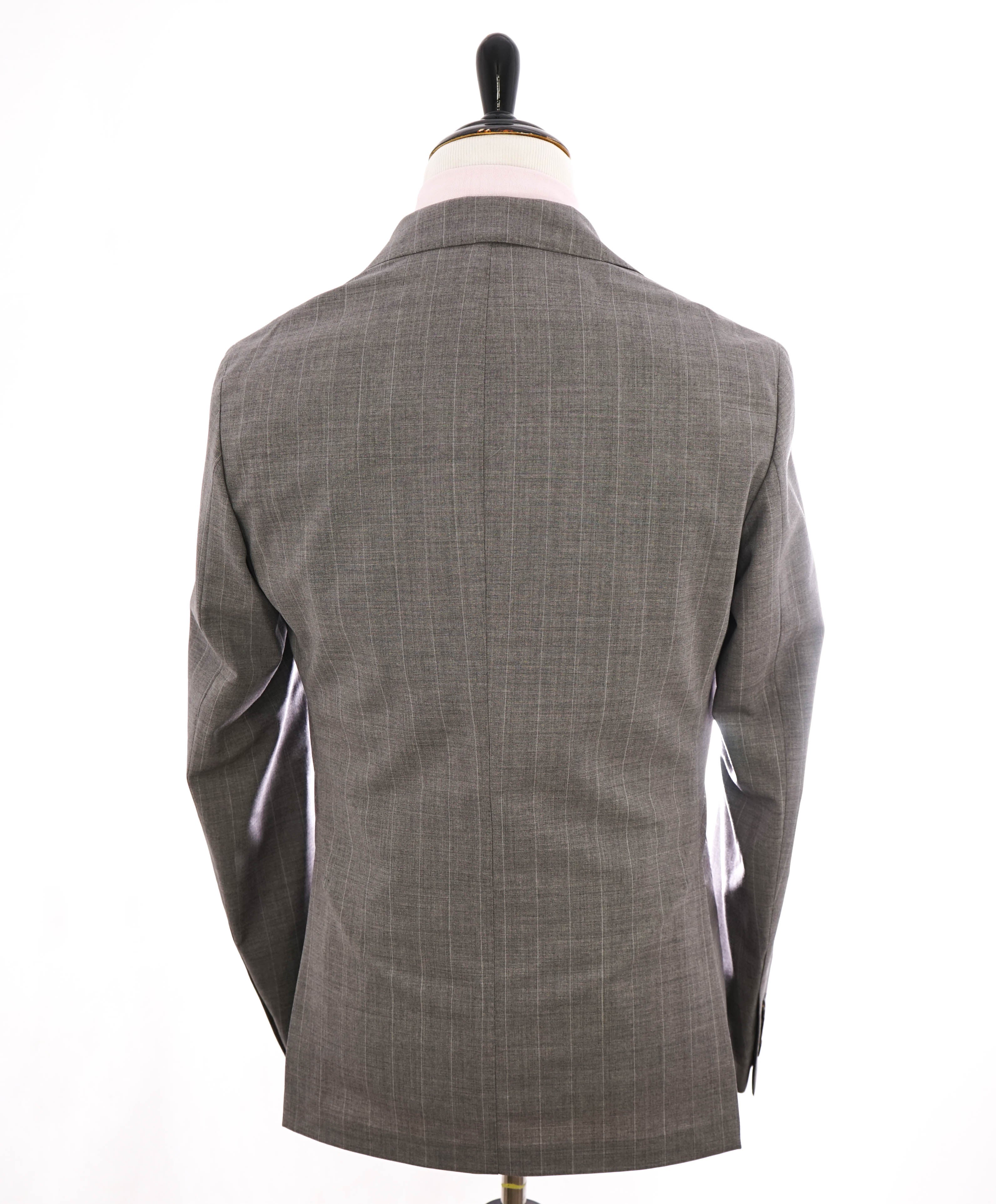 ELEVENTY - Gray Chalk Stripe "3-PIECE" Vested Suit - 40 (50 EU)