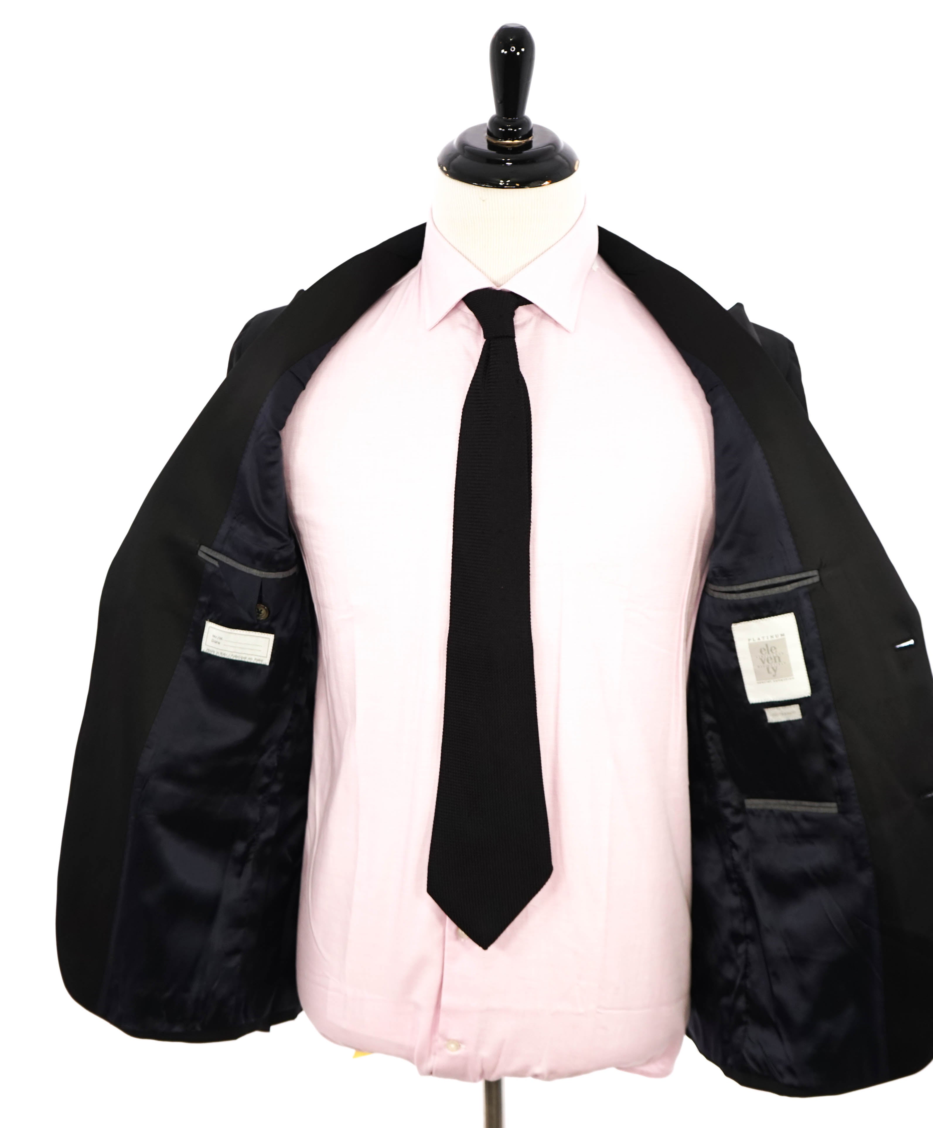 ELEVENTY - By LORO PIANA "ZELANDER" Black Peak Lapel Tuxedo - 40 (50 EU)