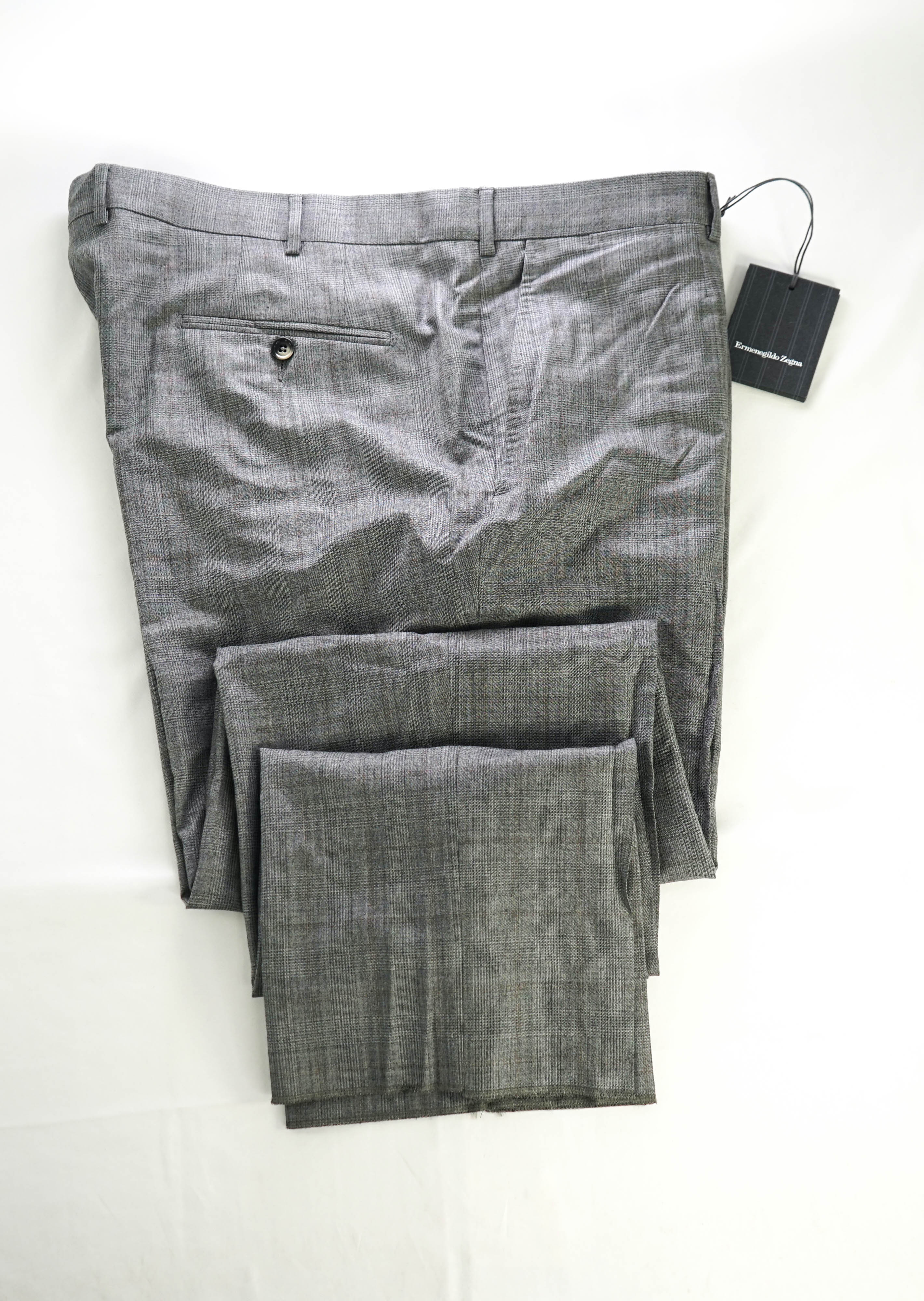 $4,690 ERMENEGILDO ZEGNA -"TROFEO 600" SILK Gray/Camel Check Suit - 46L