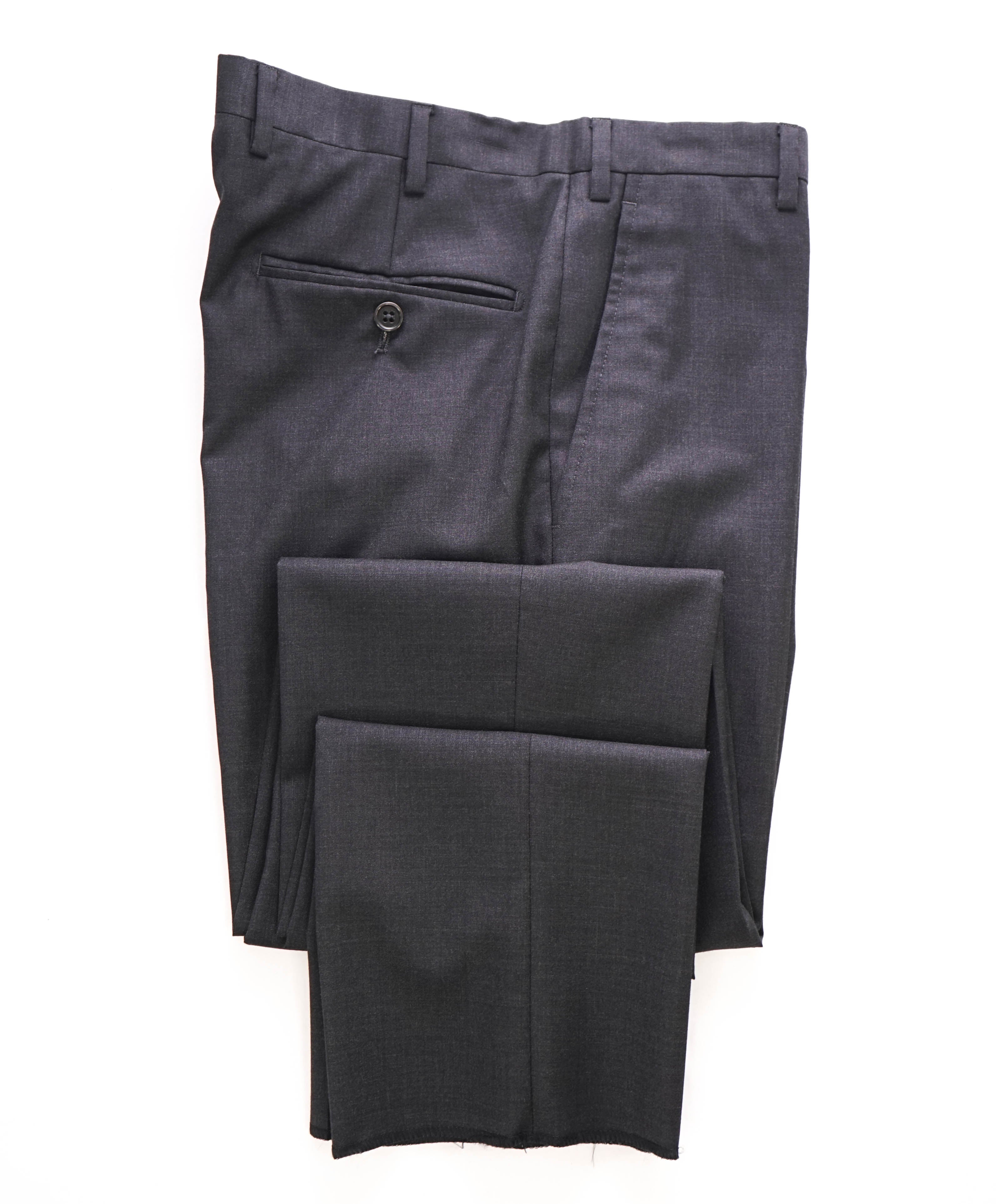 ARMANI COLLEZIONI - Charcoal Gray *CLOSET STAPLE* Flat Front Dress Pants - 32W