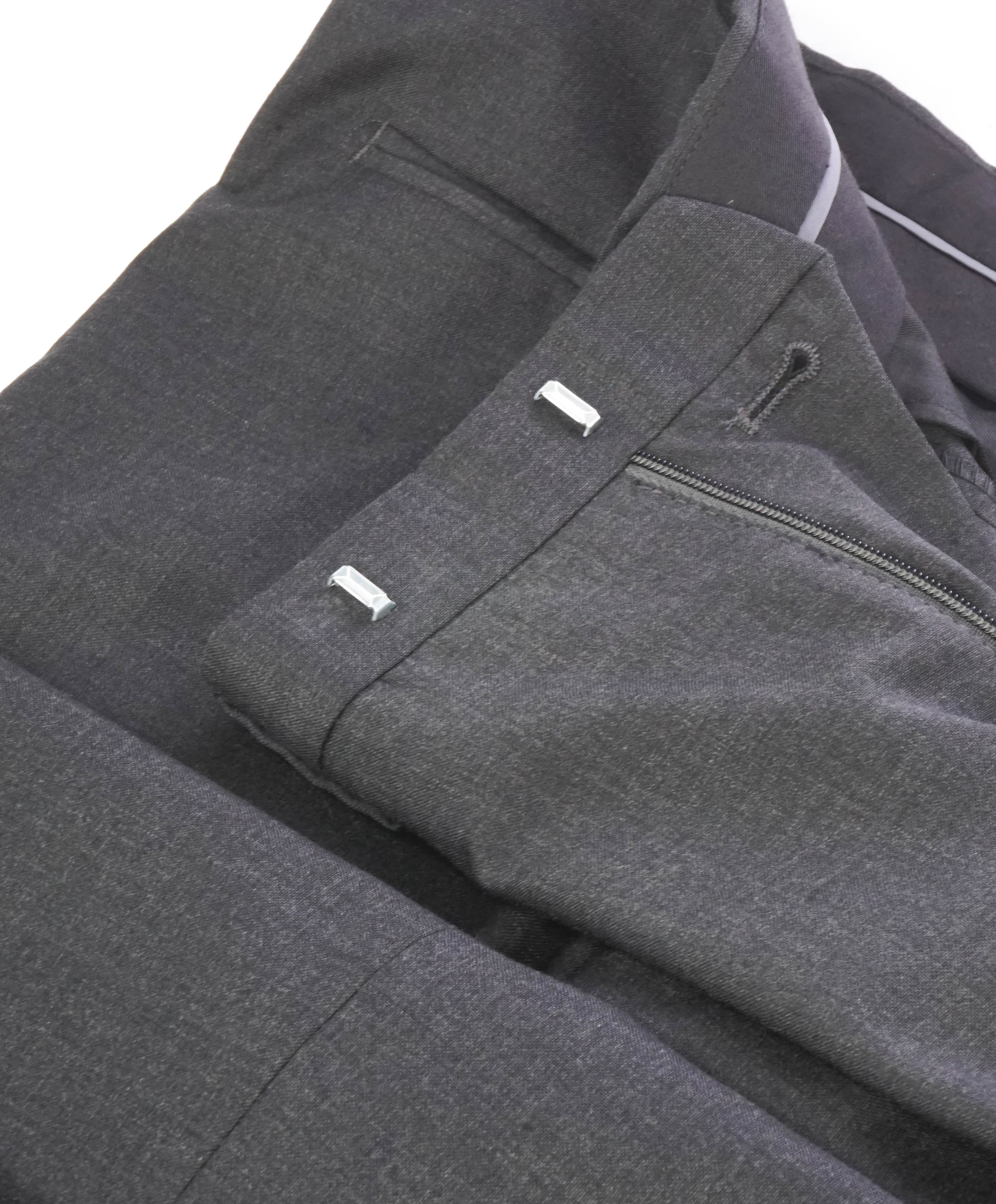ARMANI COLLEZIONI - Charcoal Gray *CLOSET STAPLE* Flat Front Dress Pants - 32W