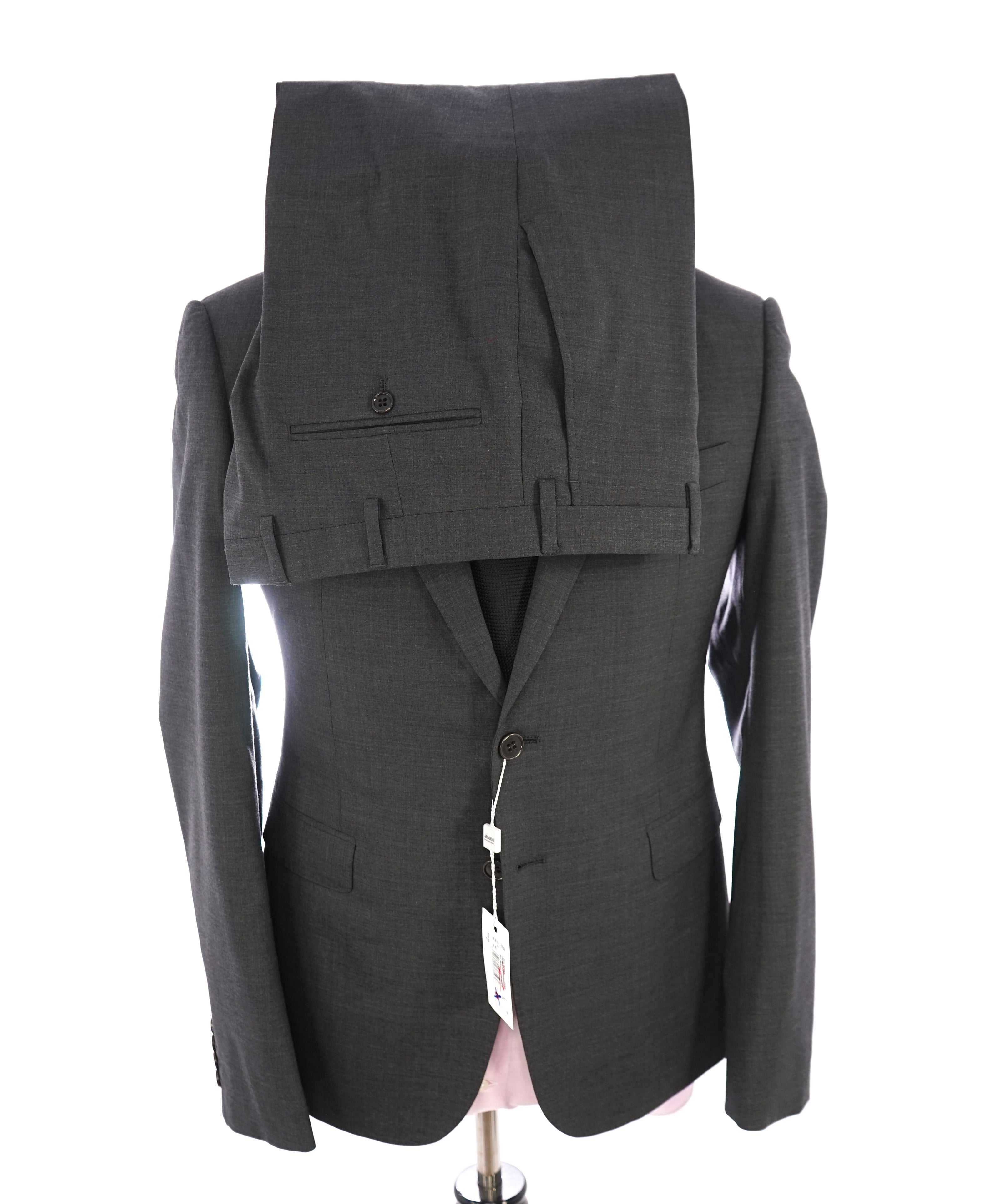 $1,895 ARMANI COLLEZIONI - Peak Lapel Charcoal Gray Suit "Slim Drop 8"- 38R