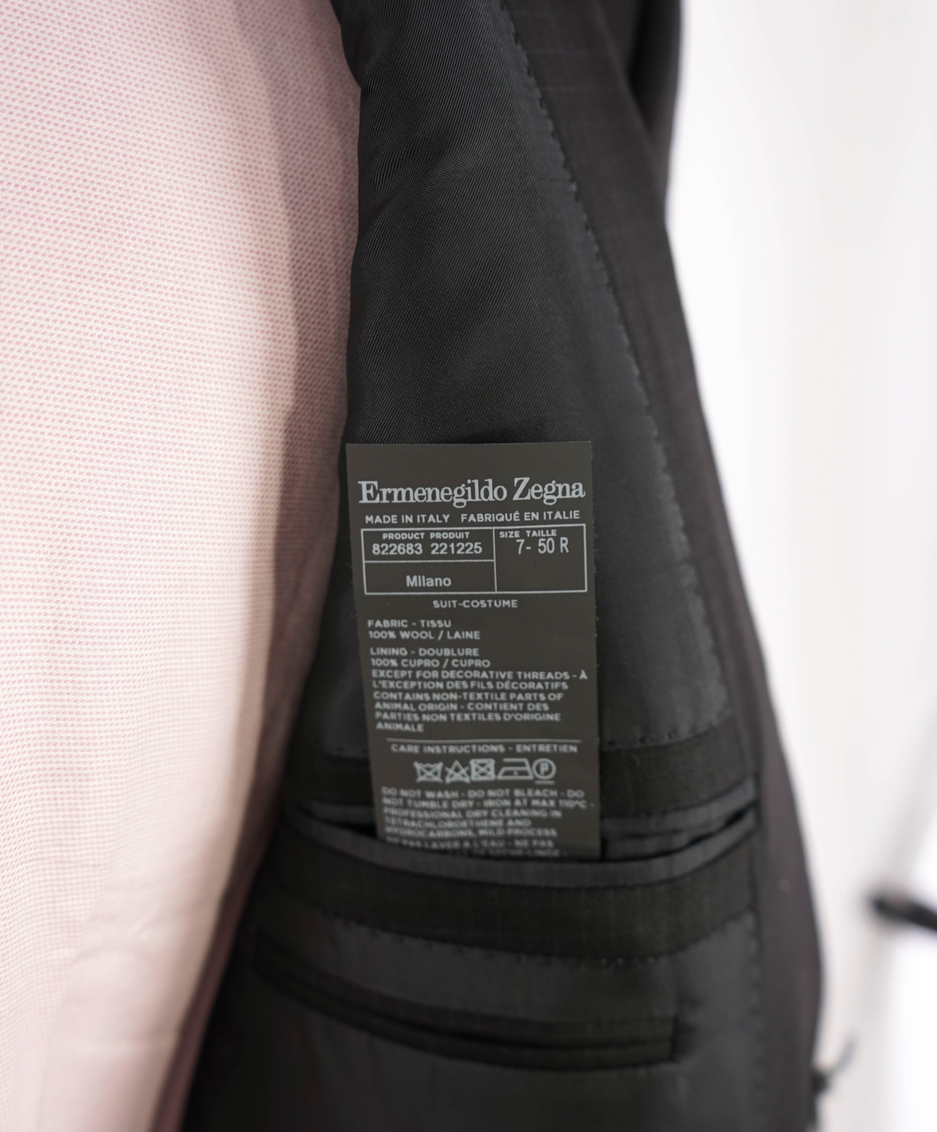 ERMENEGILDO ZEGNA - "15 MILMIL 15" Black Check Plaid Premium Fabric Suit - 40R