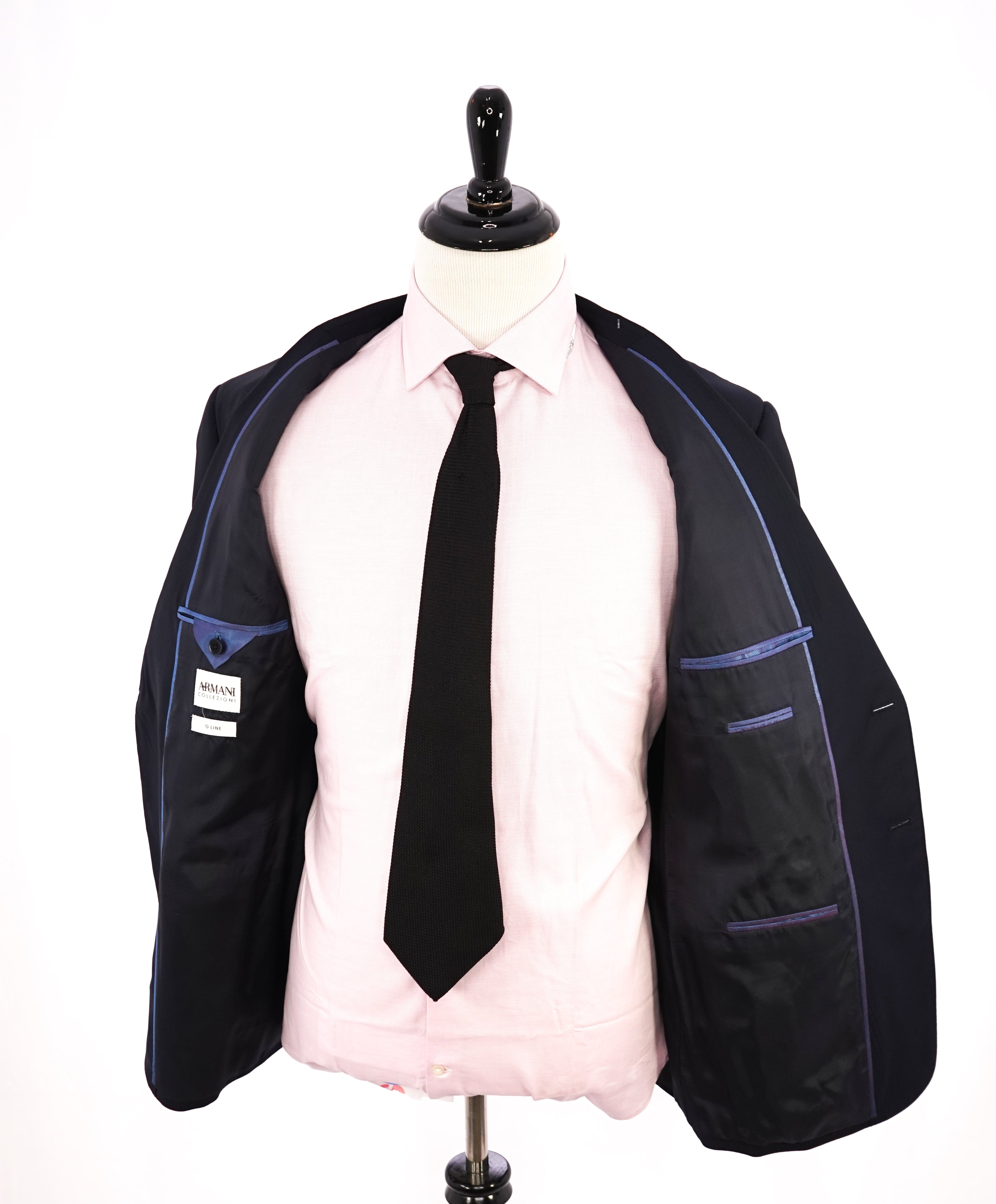 $1,895 ARMANI COLLEZIONI - Tonal Royal Blue Textured Suit "G Line " - 46R