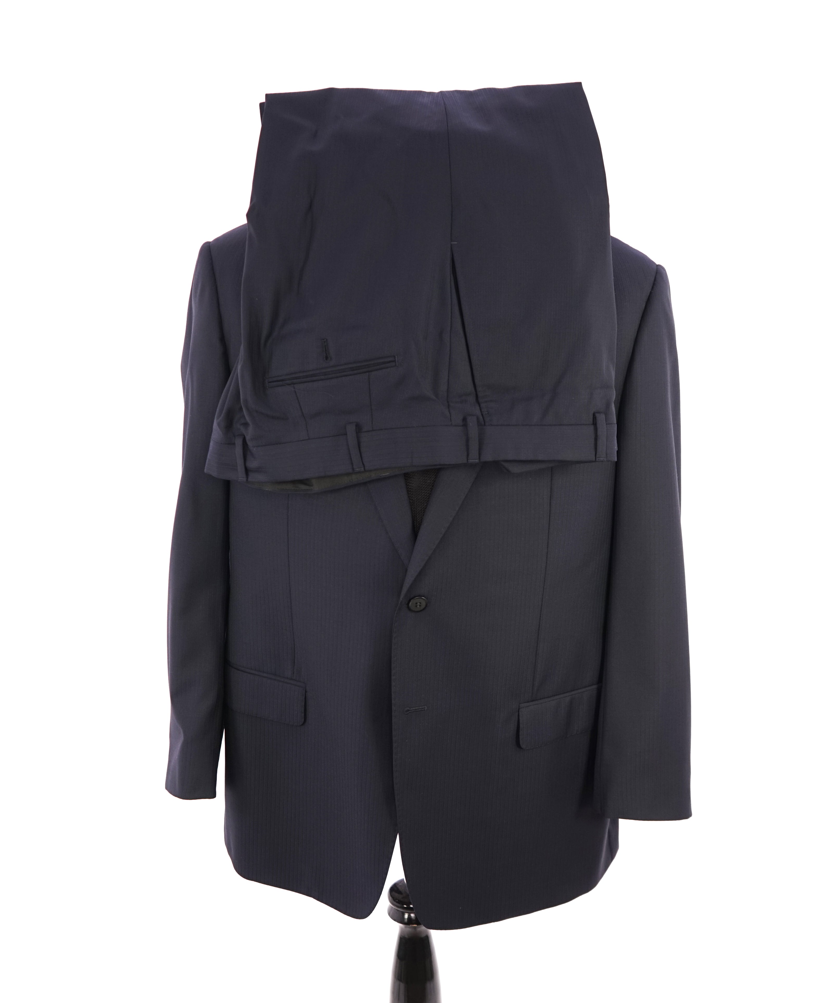 $1,895 ARMANI COLLEZIONI - Tonal Royal Blue Textured Suit "G Line " - 46R