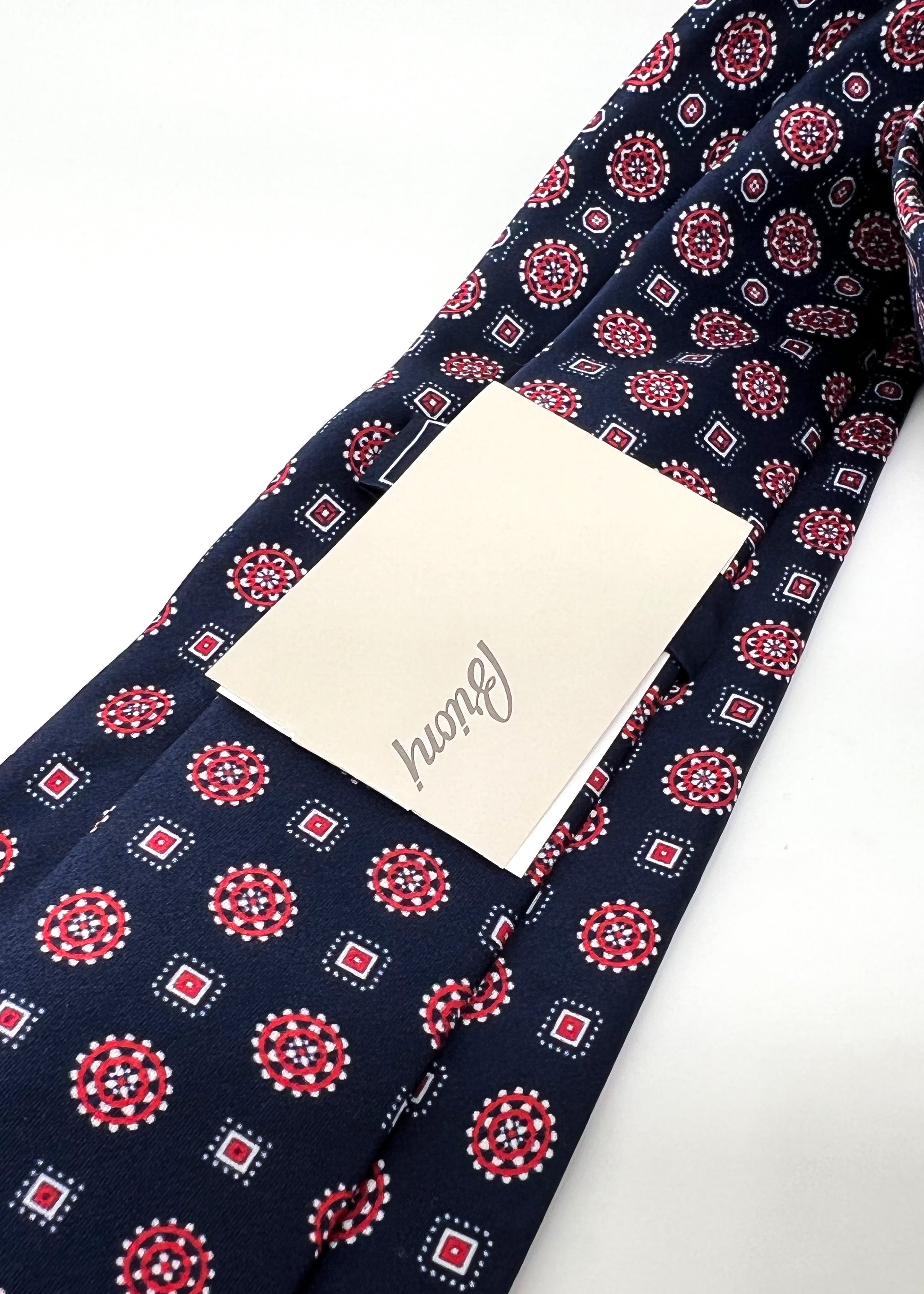 $240 BRIONI - Gradient Medallion Pattern Navy & Red Silk 3" - Tie