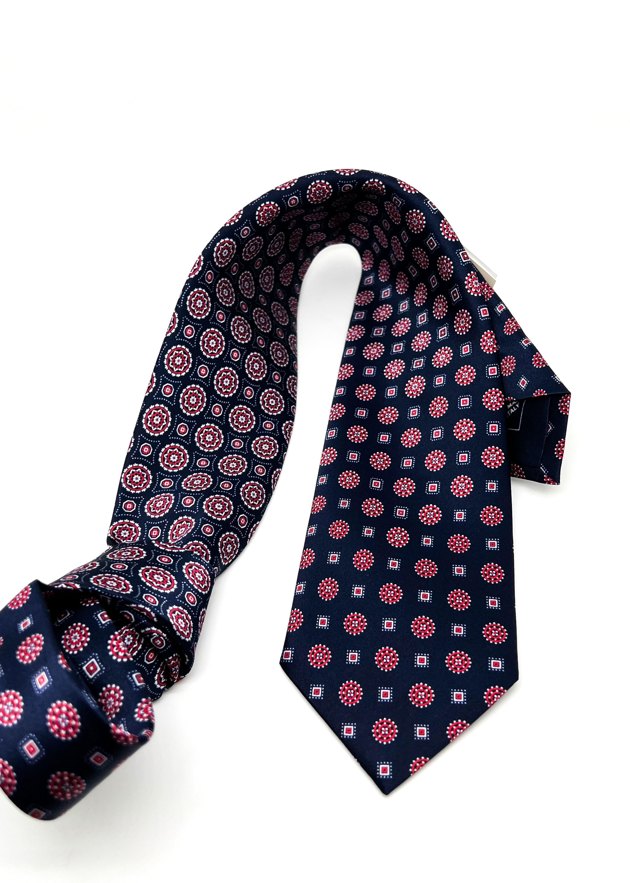 $240 BRIONI - Gradient Medallion Pattern Navy & Red Silk 3" - Tie