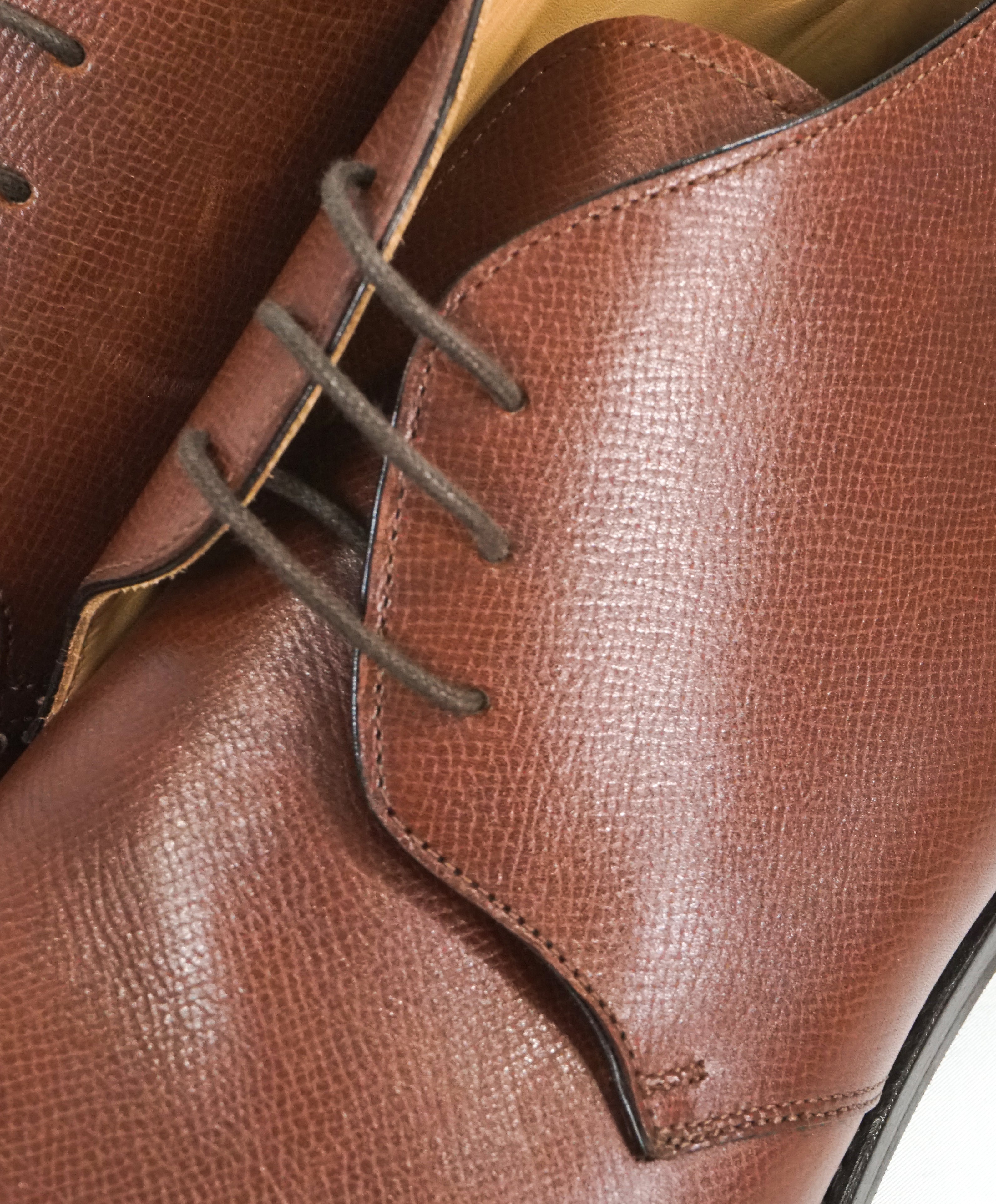 PAUL STUART - Hand Made In Italy - Pebbled Leather Chukka Boot - 9.5A