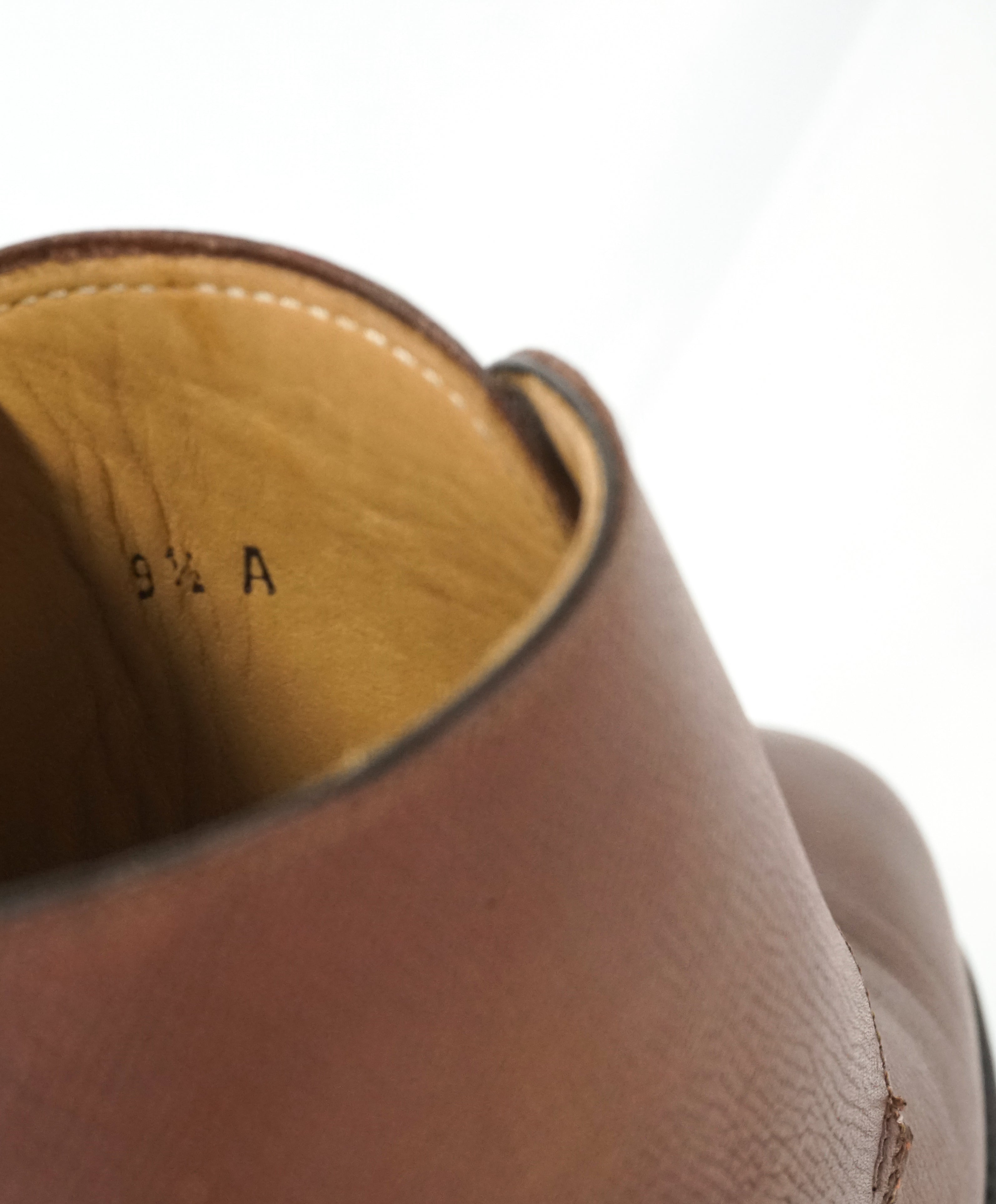 PAUL STUART - Hand Made In Italy - Pebbled Leather Chukka Boot - 9.5A