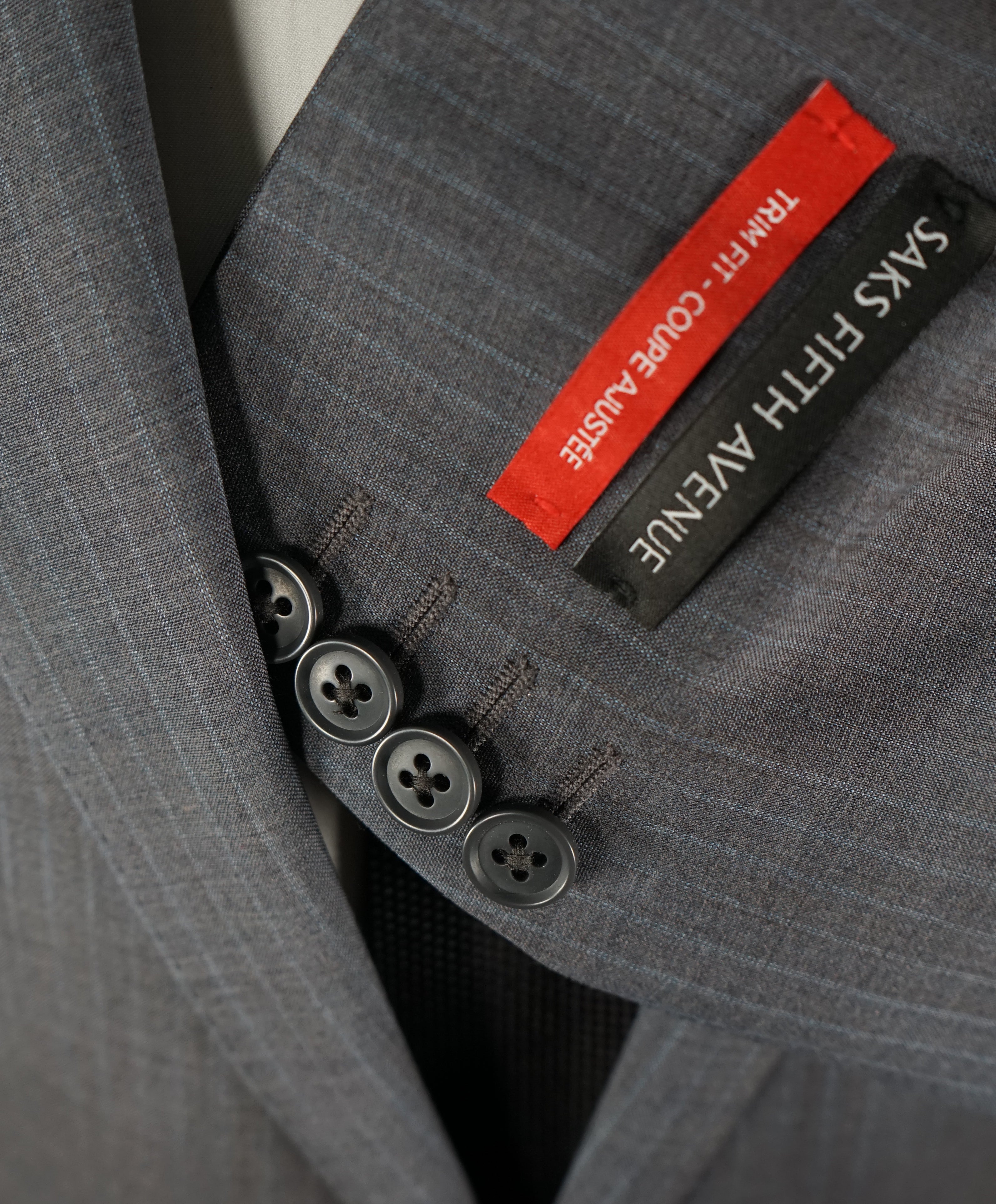 SAKS FIFTH AVENUE - Trim Fit Gray & Blue Stripe Wool Suit - 46R