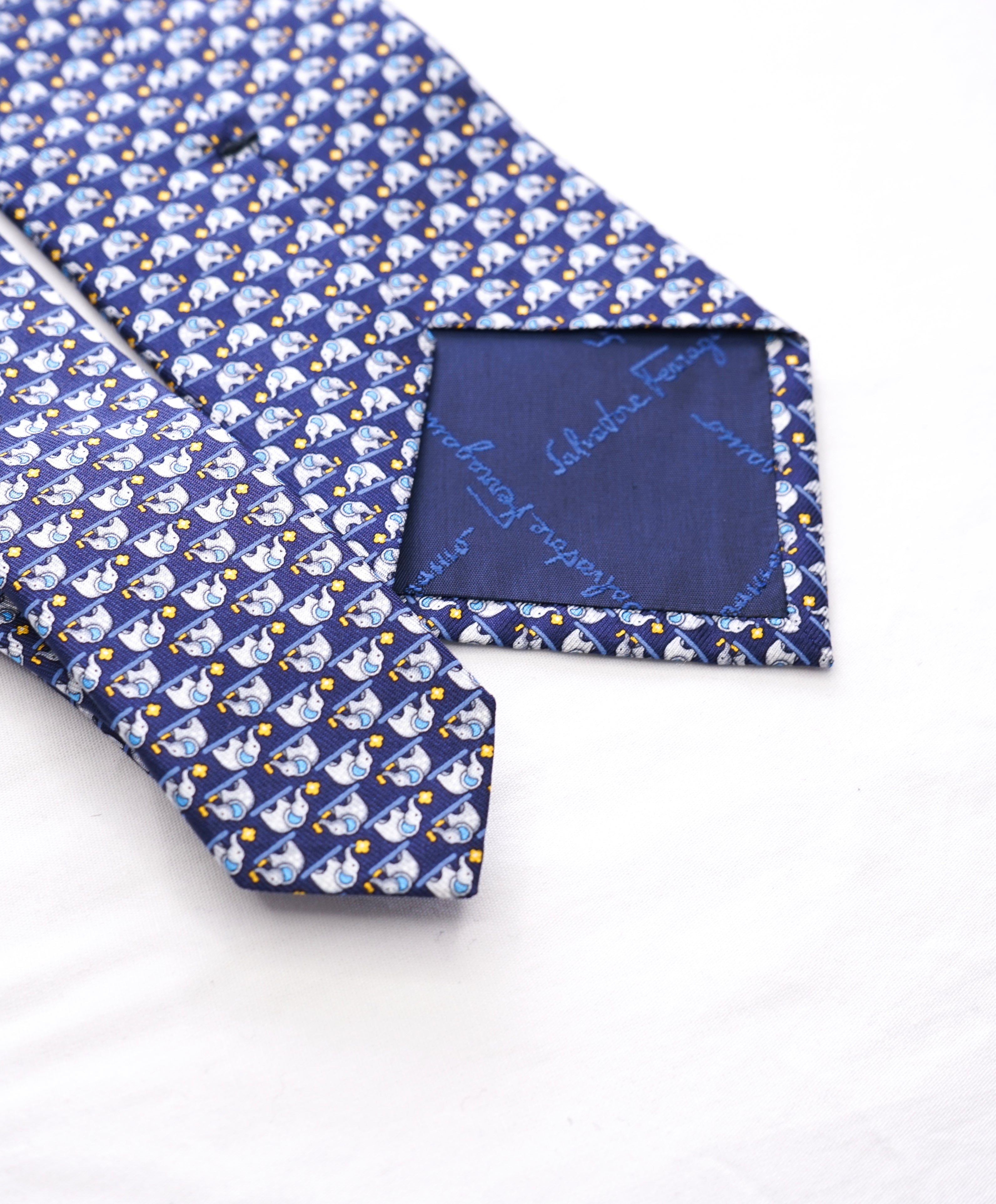 SALVATORE FERRAGAMO - Navy & Yellow Elephant Print Tie -