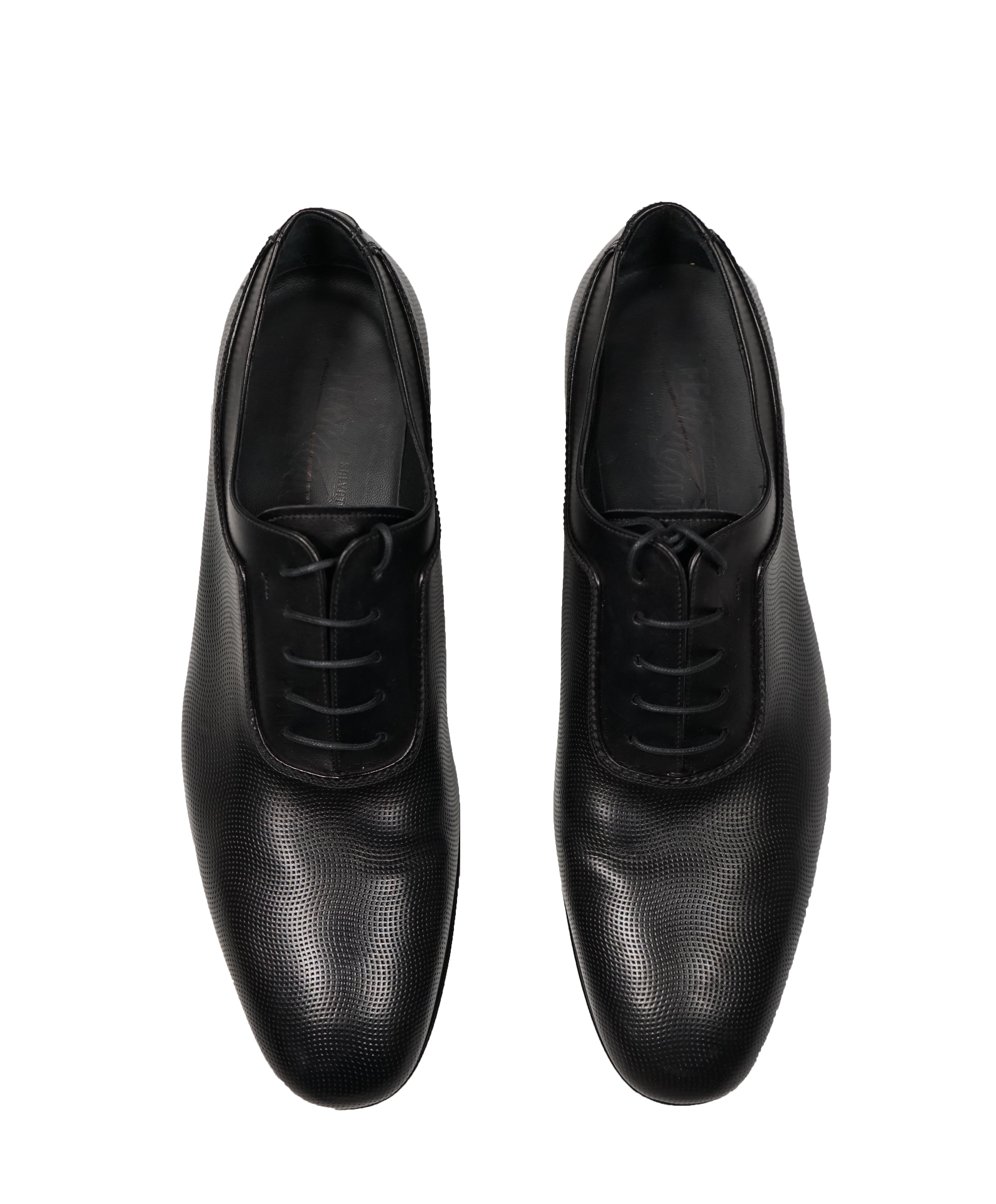 SALVATORE FERRAGAMO - "FARNESE" Textured Black Oxfords - 10D