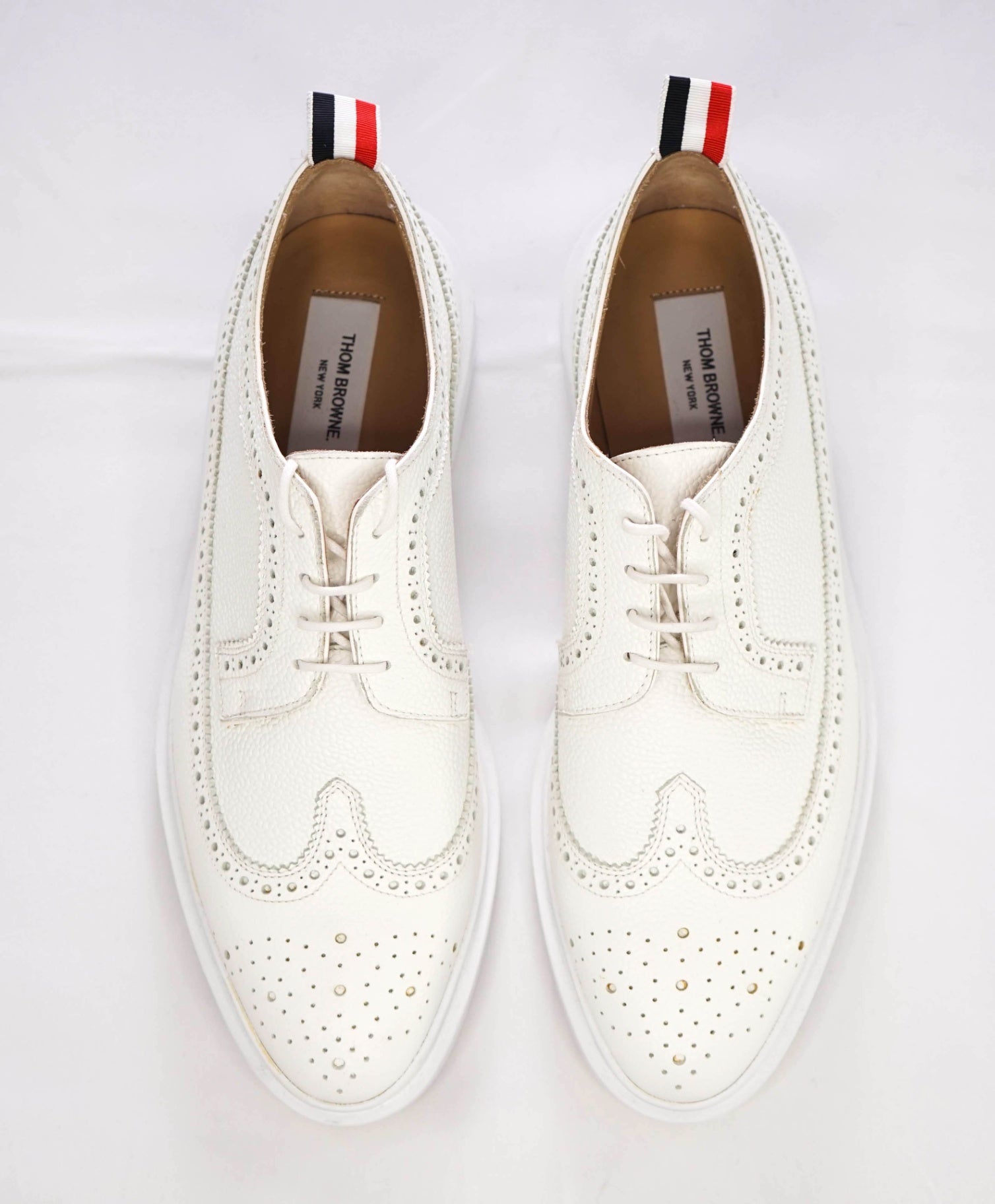 $745 Thom Browne White Textured Footwear U.S. 11 EU 44