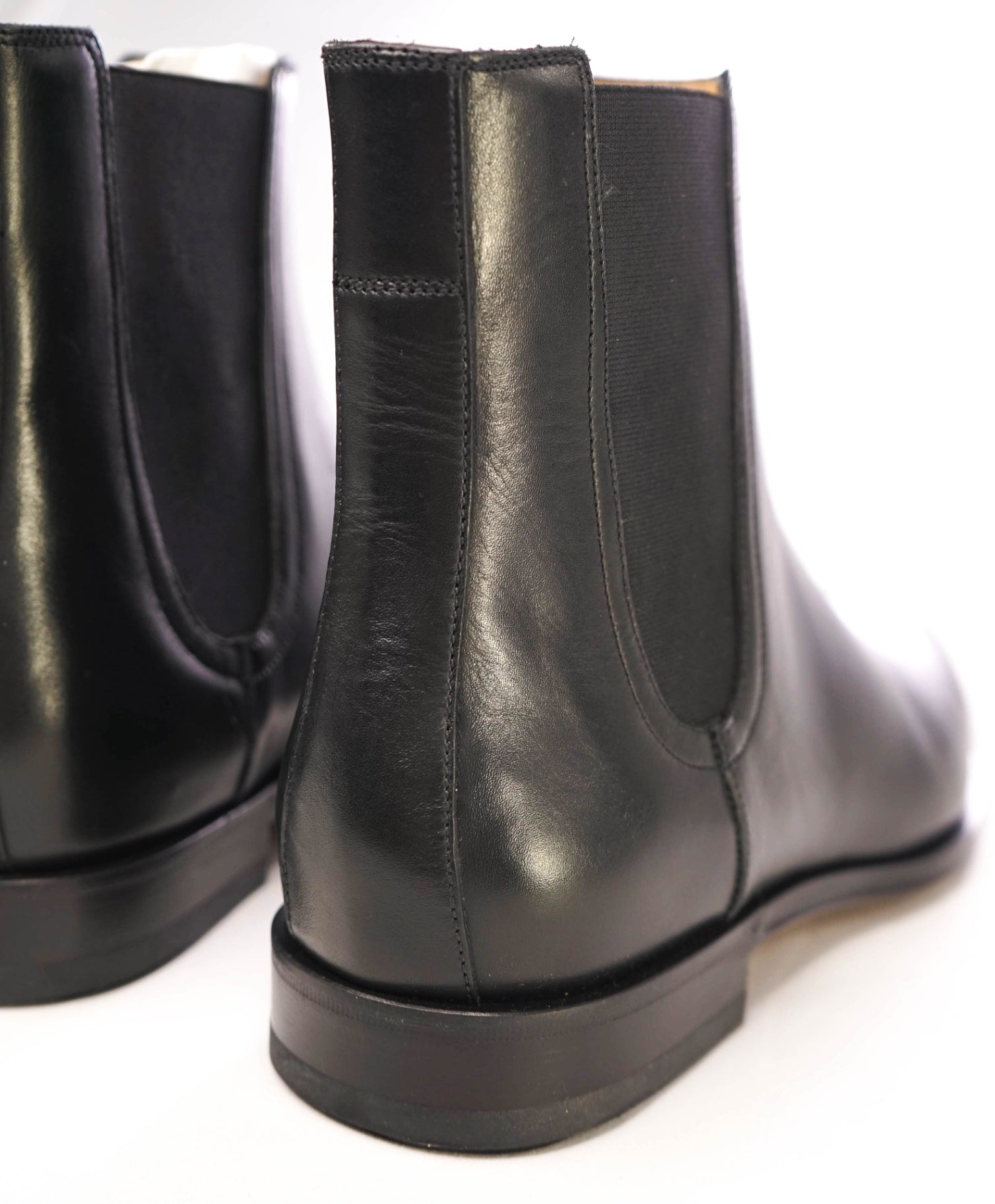 $995 Ferragamo Solid Black Leather Boots 10 EE