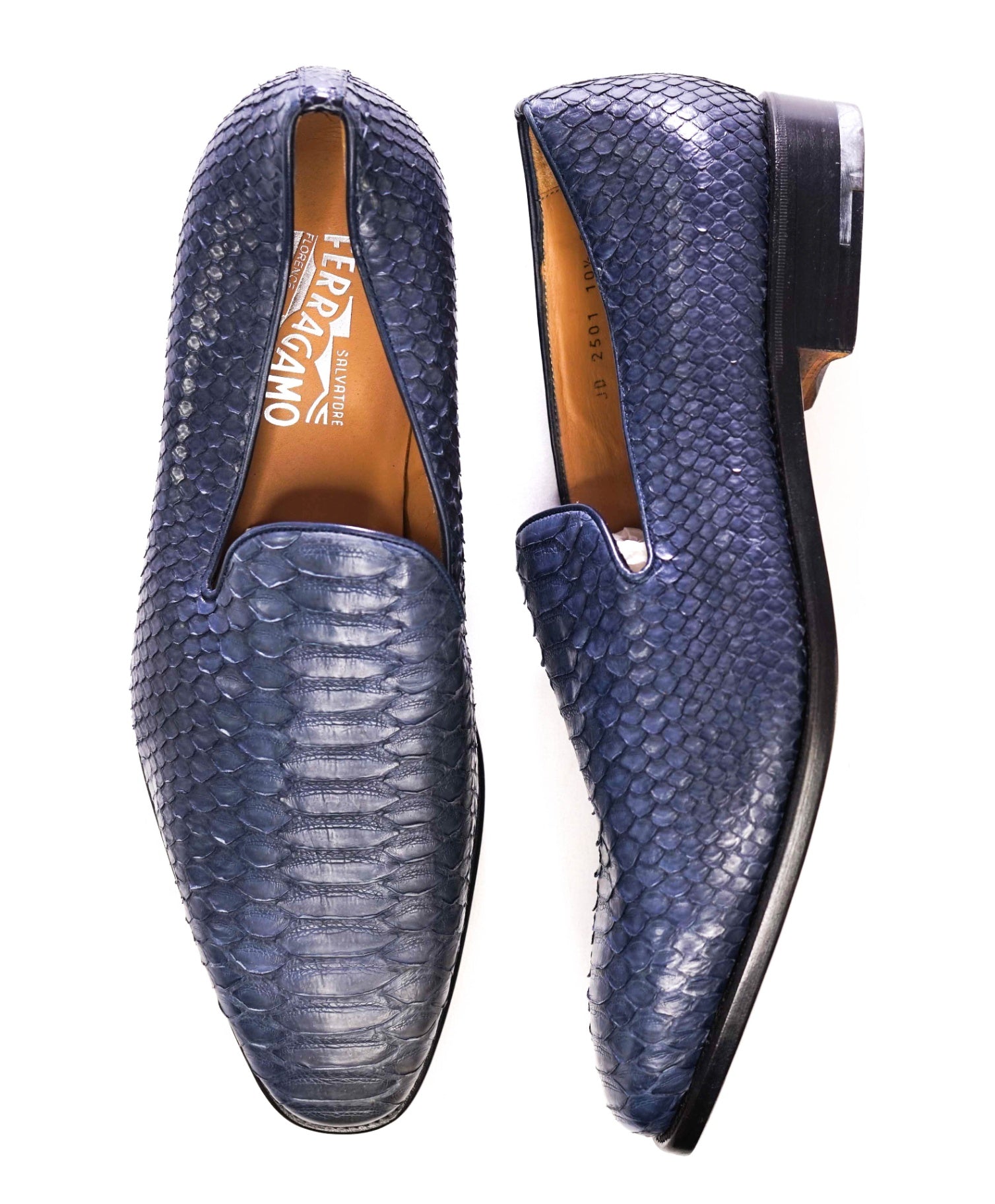 $2,450 Salvatore Ferragamo TRAMEZZA Blue Python Skin Loafer 10.5 3E20
