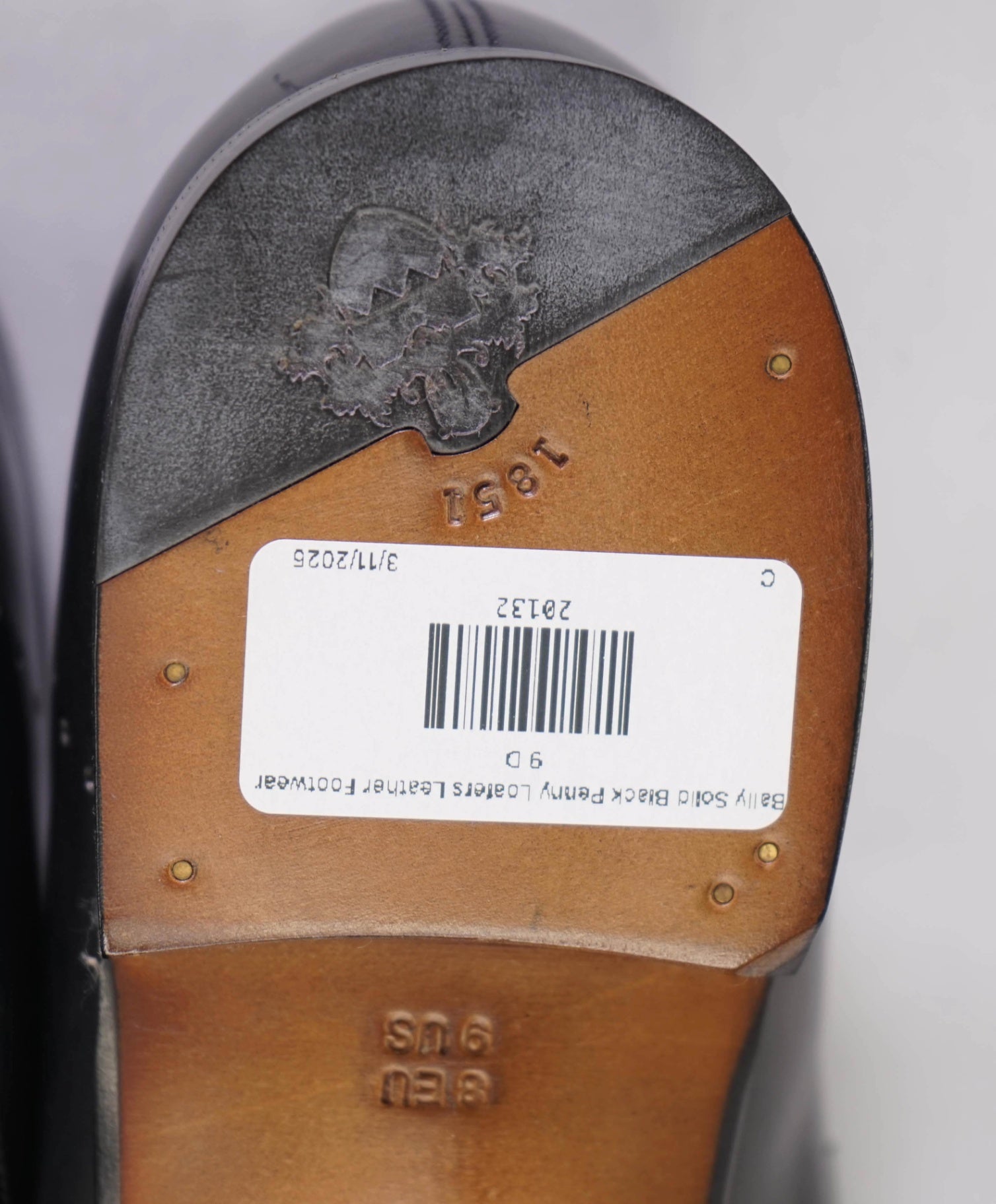 $800 Bally Solid Black WHOLECUT Penny Loafers Leather Footwear 9 D