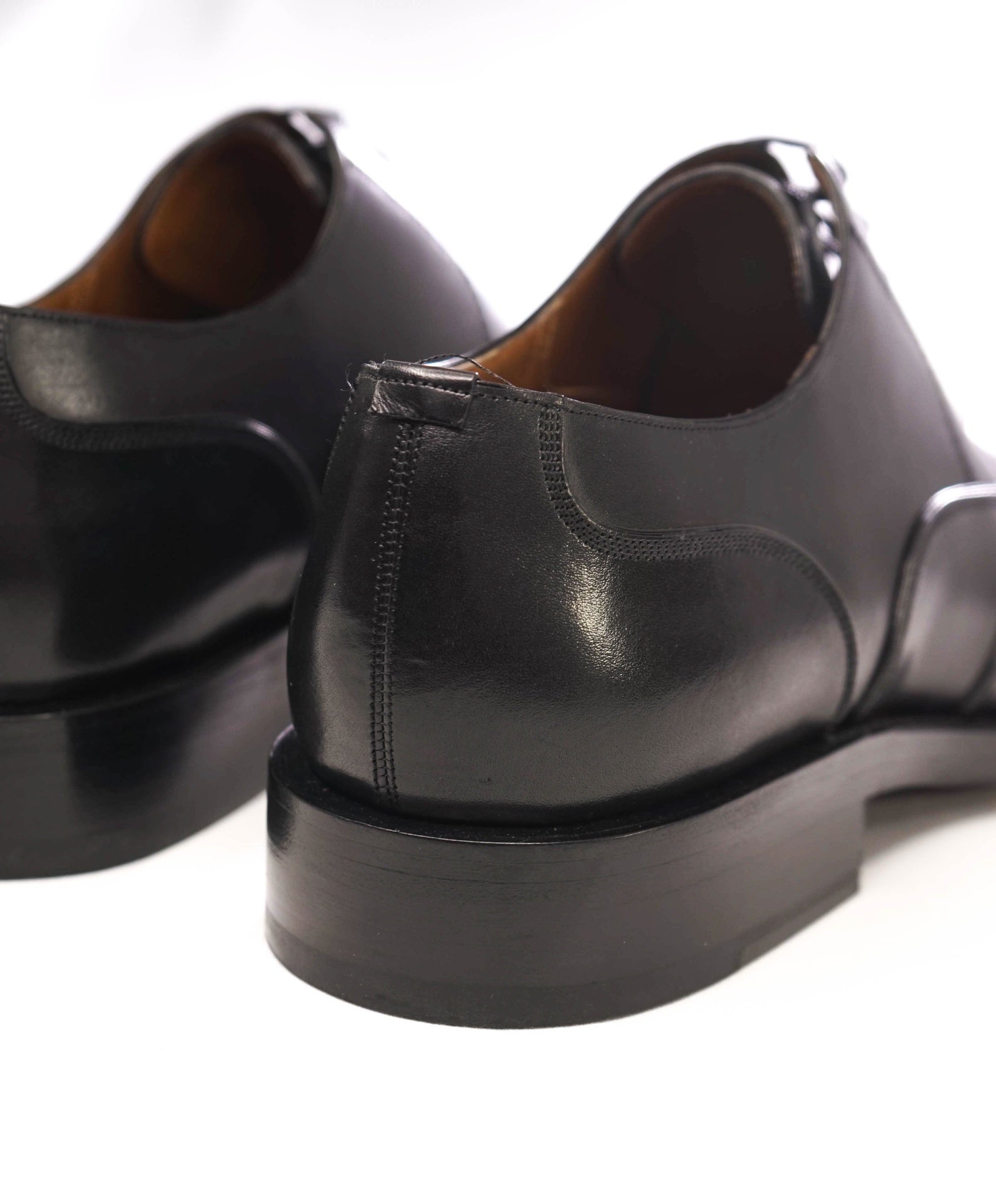 $900 Bally SCRIBE Solid Black Wingtip Oxfords Leather Footwear 9 US