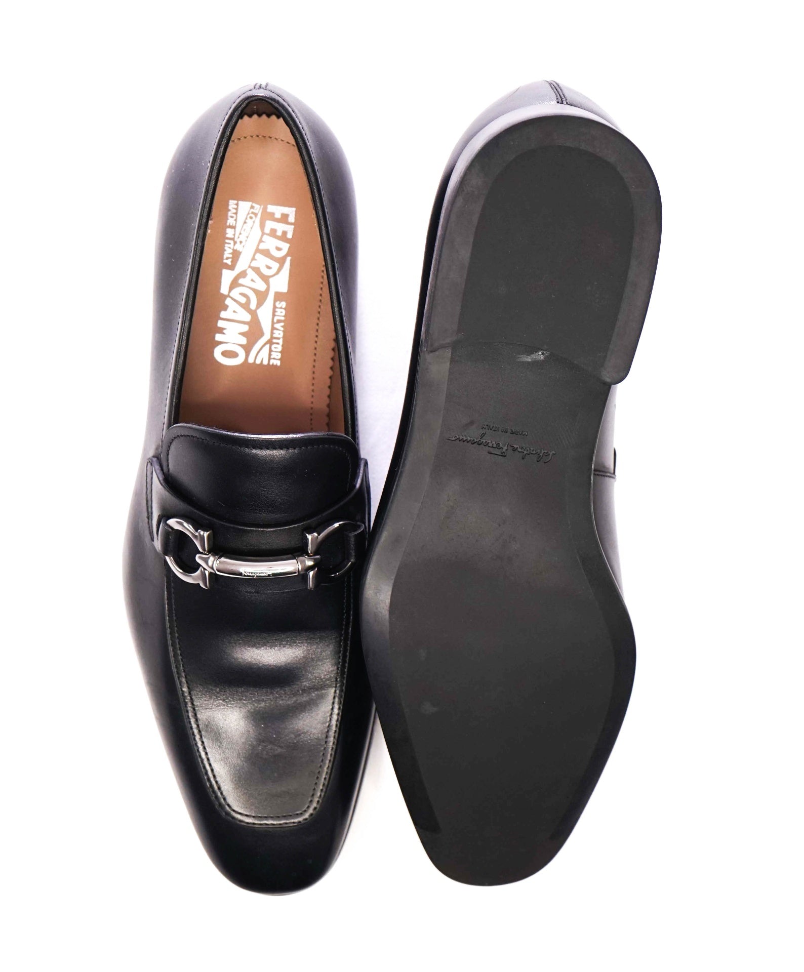 $850 20074Salvatore Ferragamo "BENFORD" Solid Black Leather Loafers 8 E