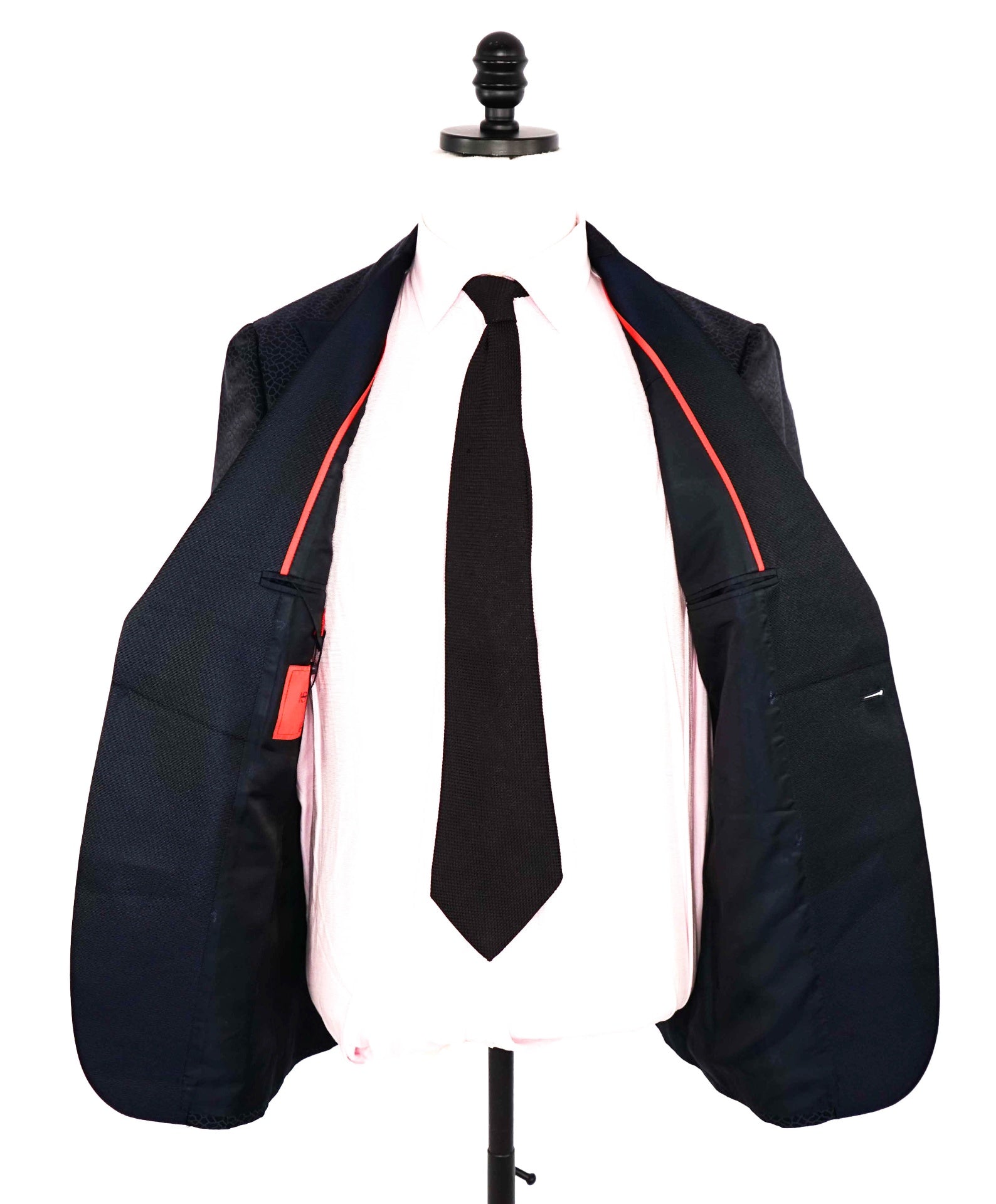 $4,900 ISAIA Abstract Navy Wool/Silk Peak Lapel Dinner jacket 40R