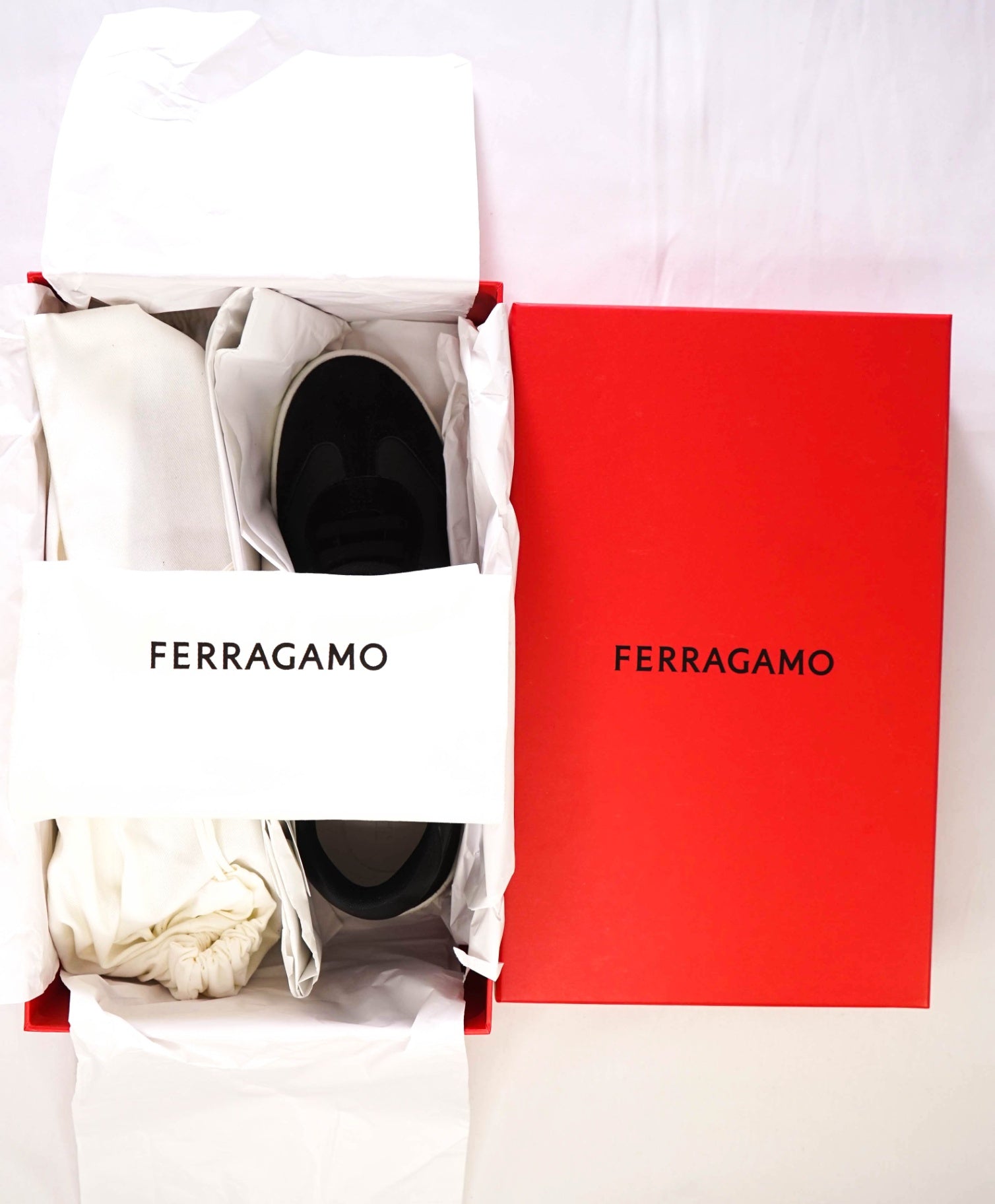 $750 Ferragamo "ACHILES" Black Sneakers Leather/Suede 8 M