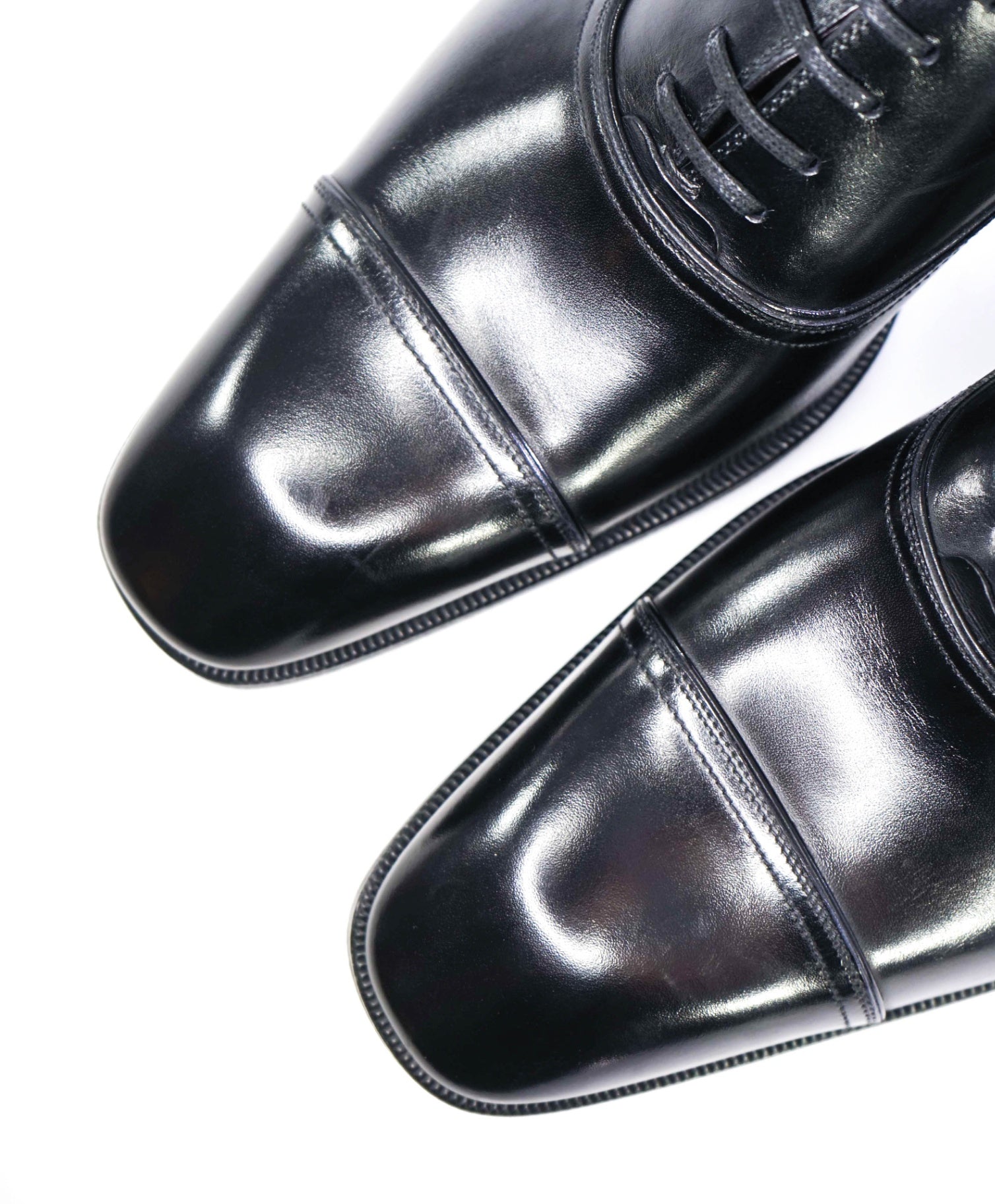 $1,790 TOM FORD Solid Black "ELKAN" Leather 10.5 US (10T)