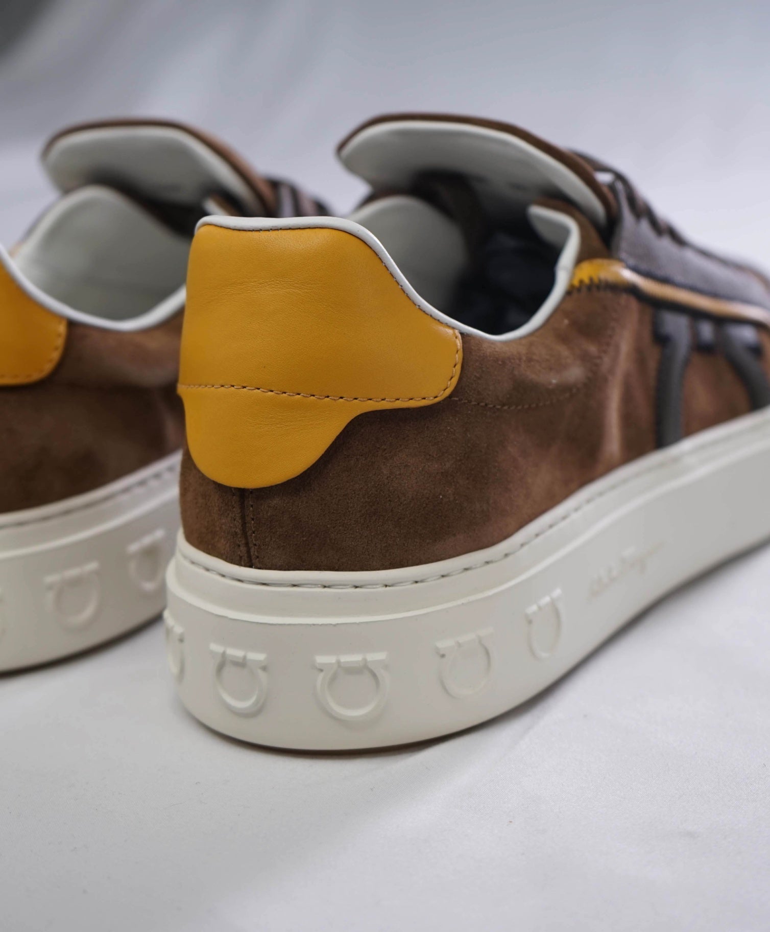 $795 SALVATORE FERRAGAMO - *BORG 5* Brown Gancini Sneaker - 9.5 M US